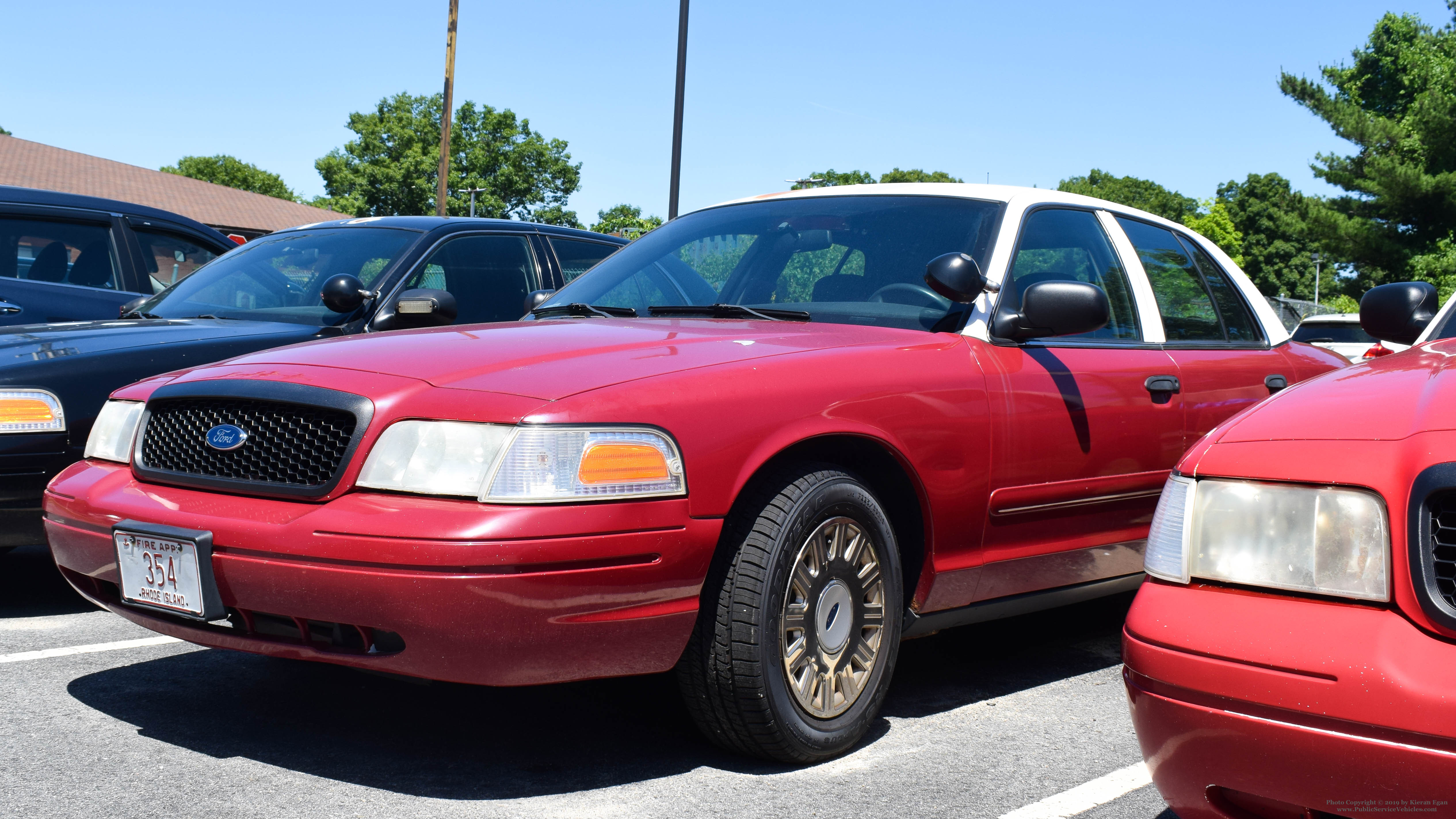 A photo  of Warwick Fire
            Spare Car, a 2003-2005 Ford Crown Victoria Police Interceptor             taken by Kieran Egan