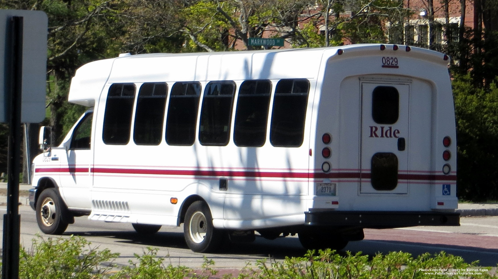 A photo  of Rhode Island Public Transit Authority
            Paratransit Bus 0829, a 2008 Ford E-450 Bus             taken by Kieran Egan