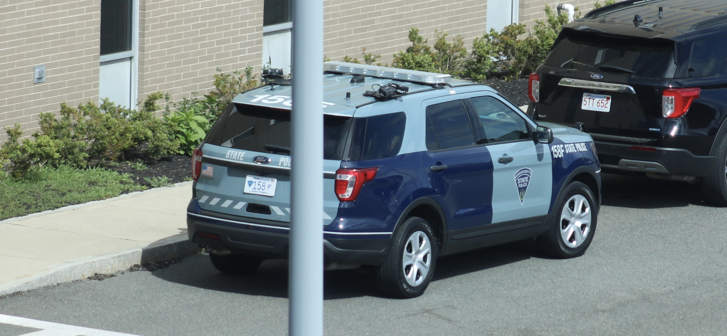 A photo  of Massachusetts State Police
            Cruiser 158F, a 2019 Ford Police Interceptor Utility             taken by @riemergencyvehicles