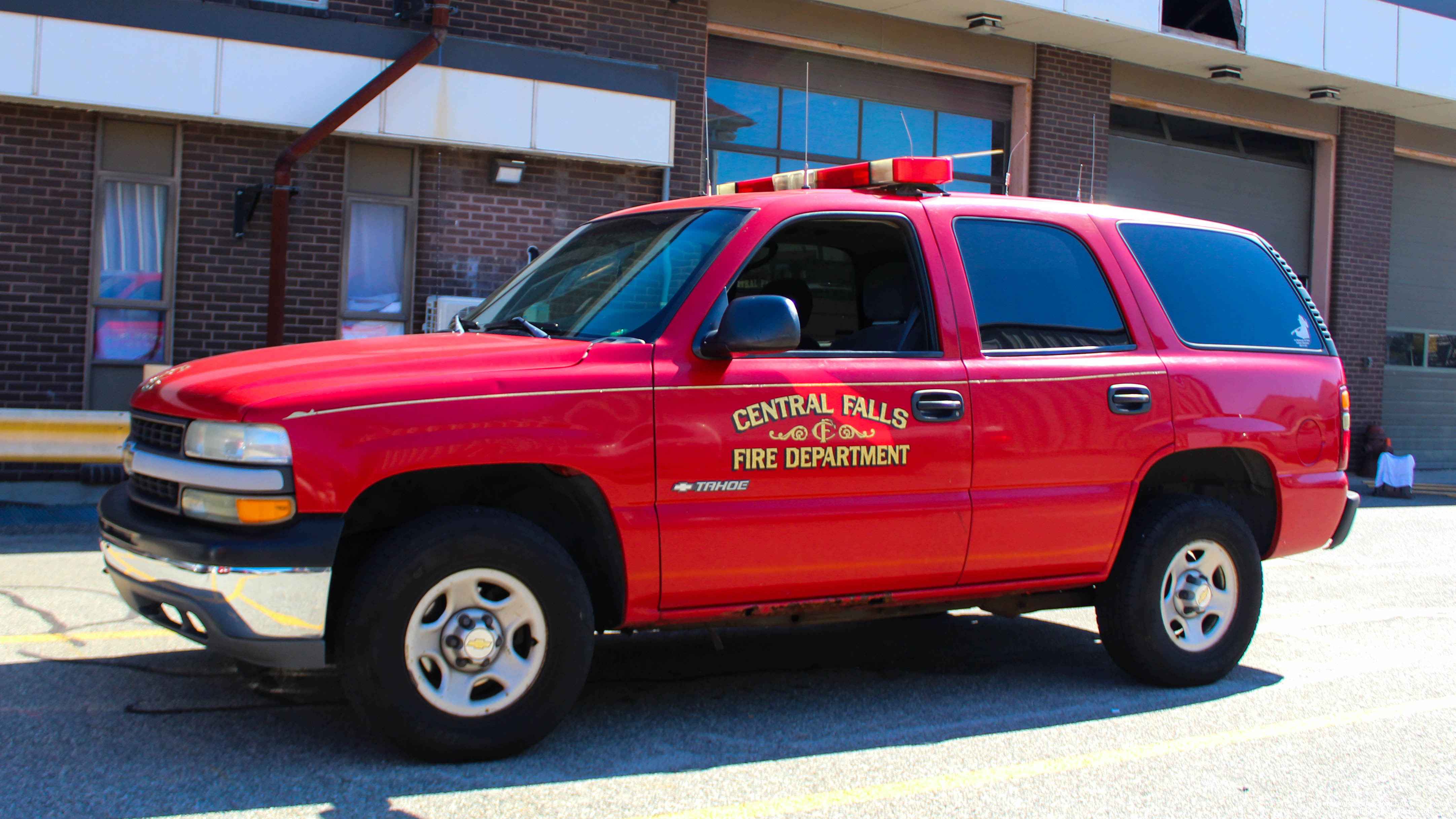 A photo  of Central Falls Fire
            Command Unit, a 2001 Chevrolet Tahoe             taken by Kieran Egan
