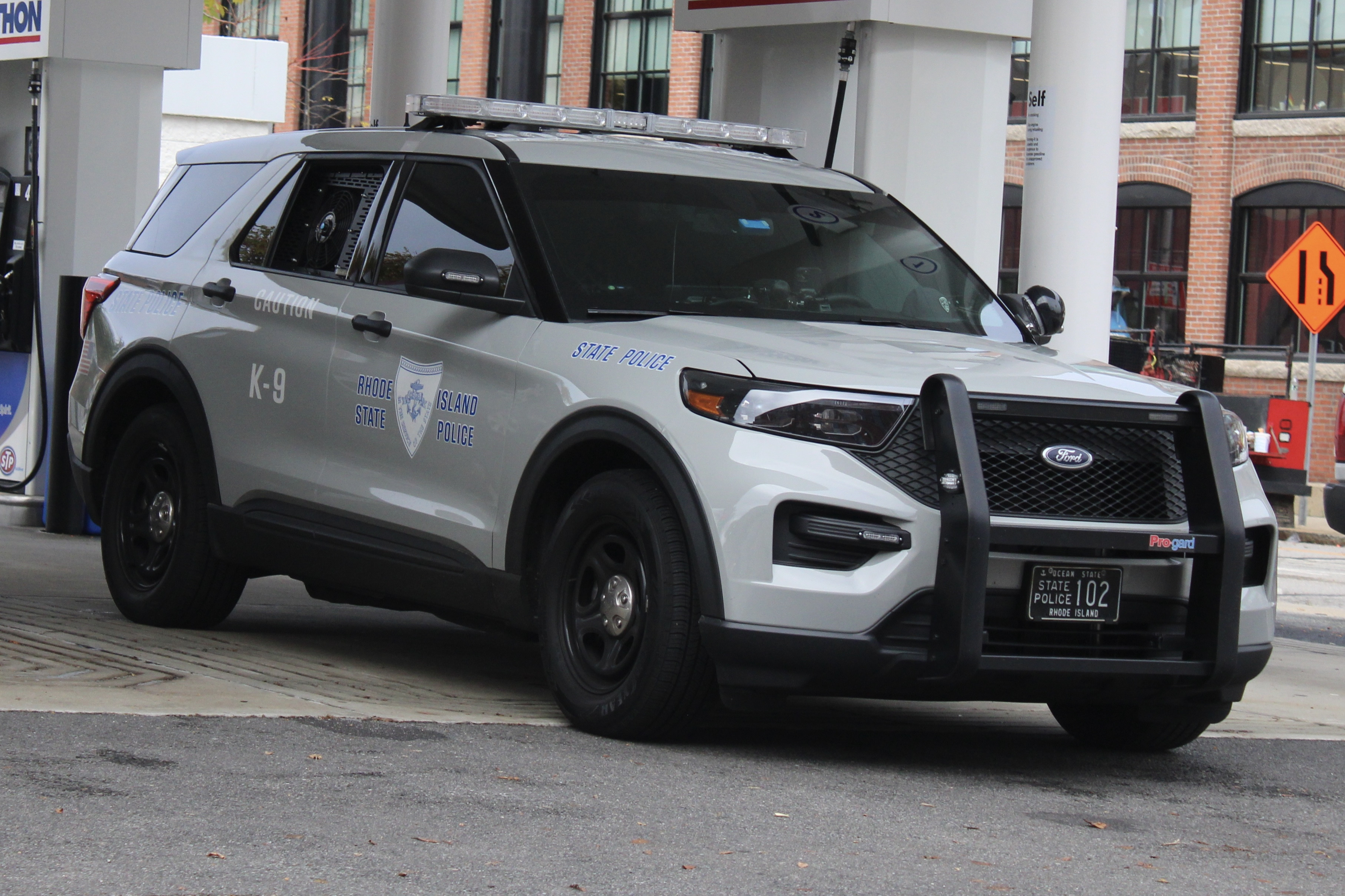 A photo  of Rhode Island State Police
            Cruiser 102, a 2022 Ford Police Interceptor Utility             taken by @riemergencyvehicles