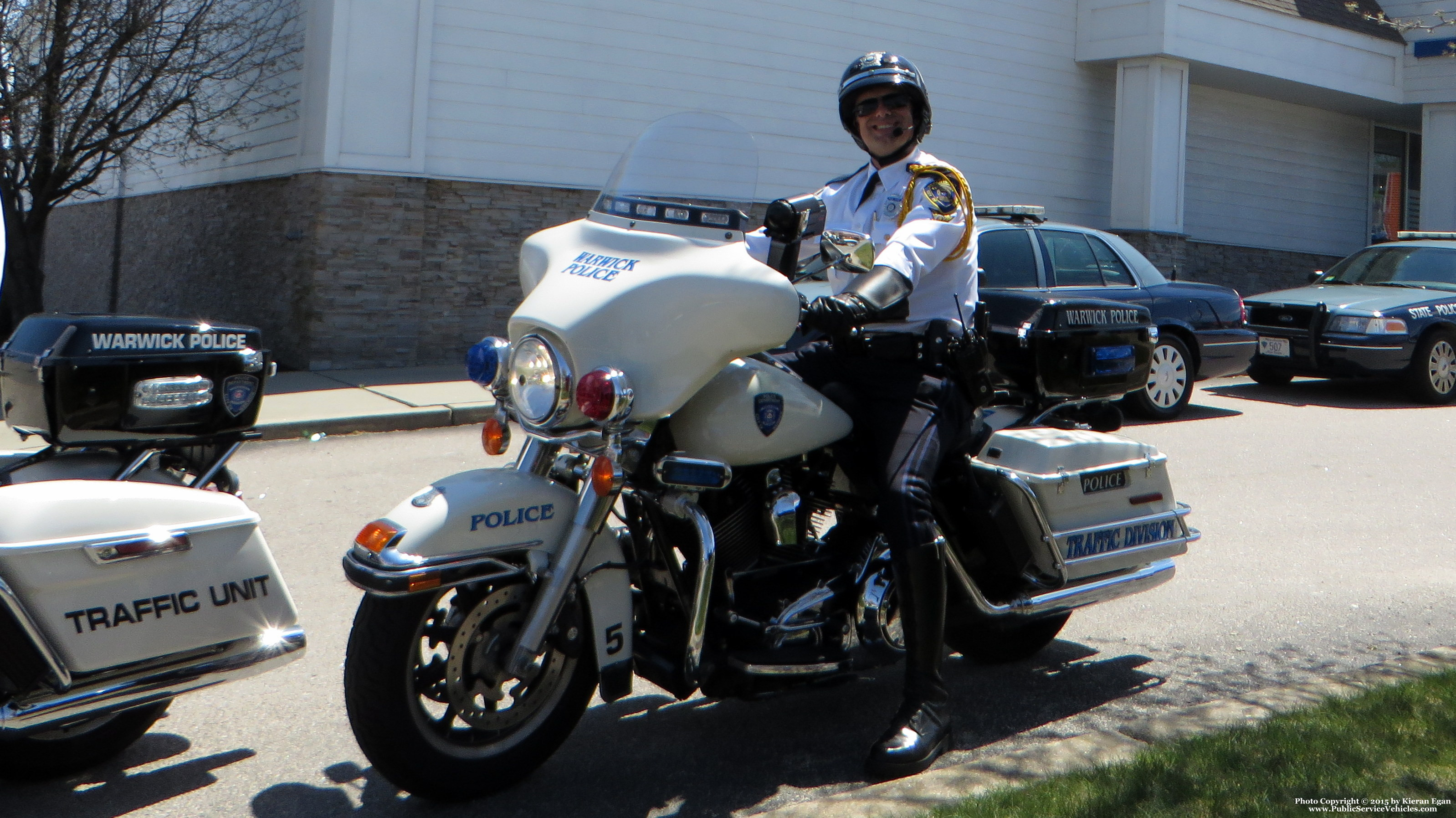 A photo  of Warwick Police
            Motorcycle 5, a 2000-2014 Harley-Davidson Electra Glide             taken by Kieran Egan