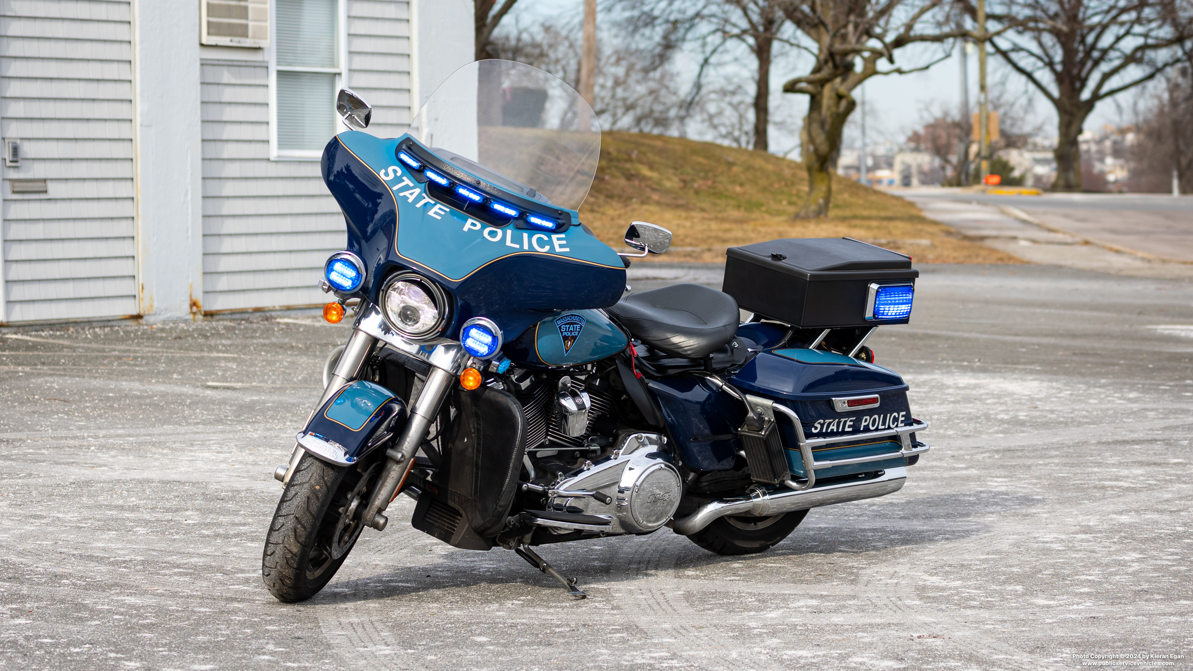 A photo  of Massachusetts State Police
            Motorcycle 67F, a 2019 Harley-Davidson Electra Glide             taken by Kieran Egan