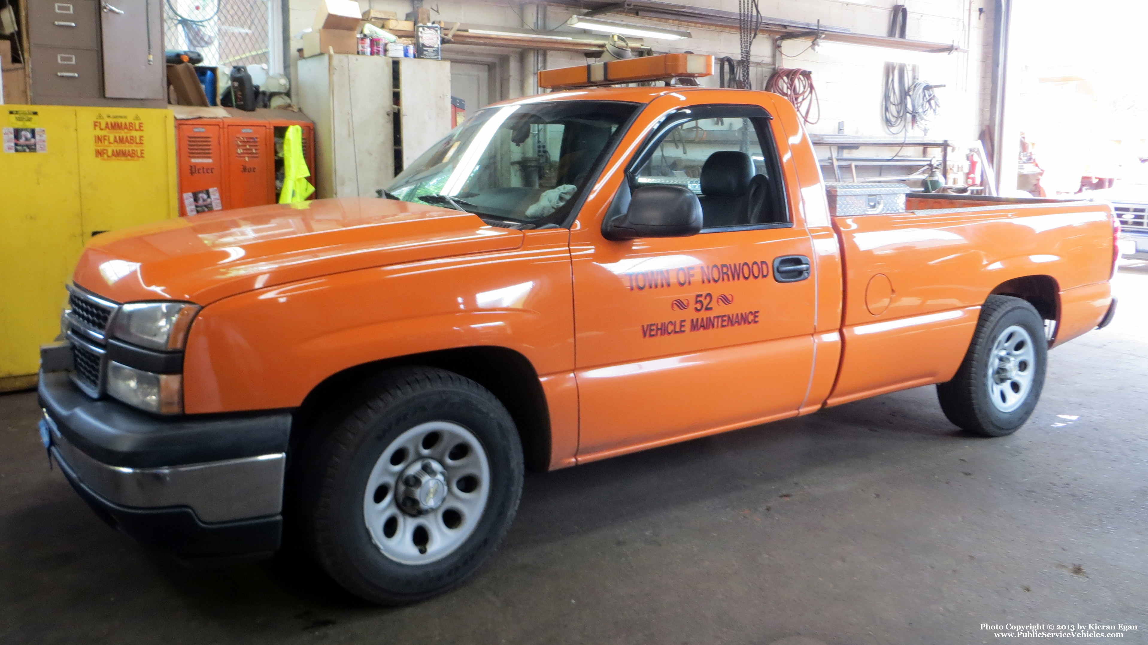 A photo  of Norwood Public Works
            Truck 52, a 2000-2007 Chevrolet Silverado             taken by Kieran Egan