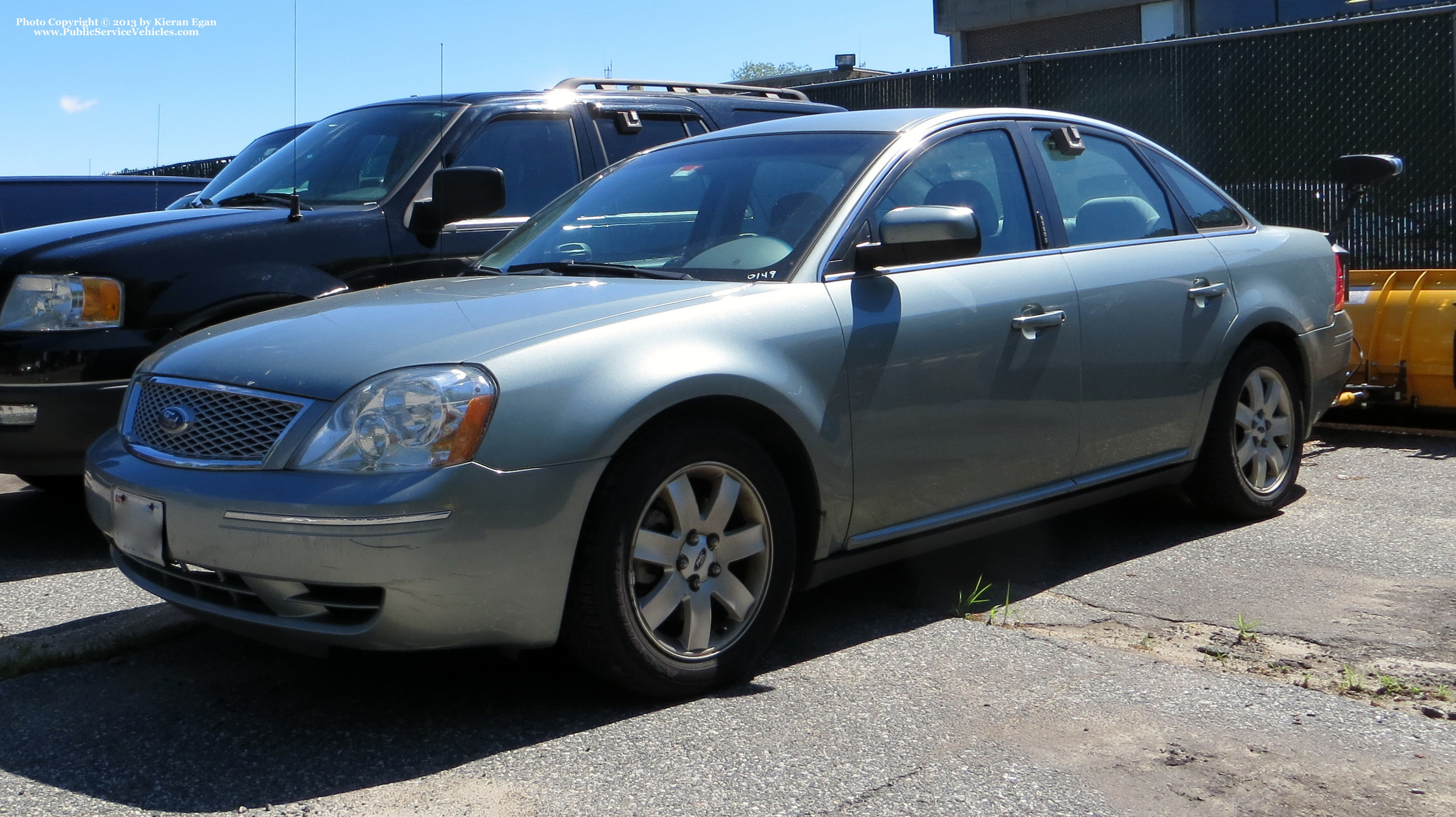 A photo  of Massachusetts State Police
            Cruiser 149, a 2005-2007 Ford Five Hundred             taken by Kieran Egan