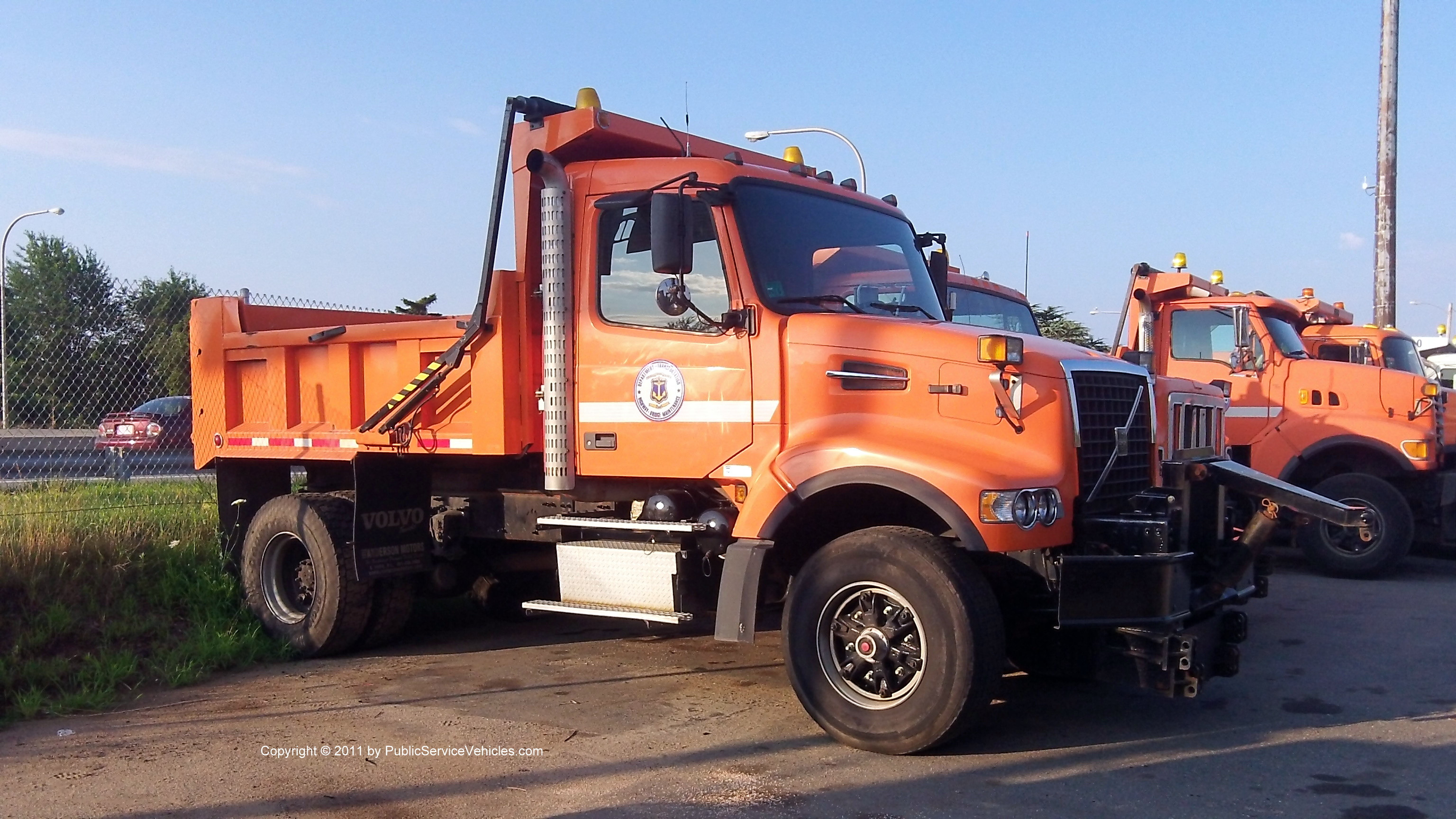 A photo  of Rhode Island Department of Transportation
            Truck 771, a 1990-2010 Volvo             taken by Kieran Egan