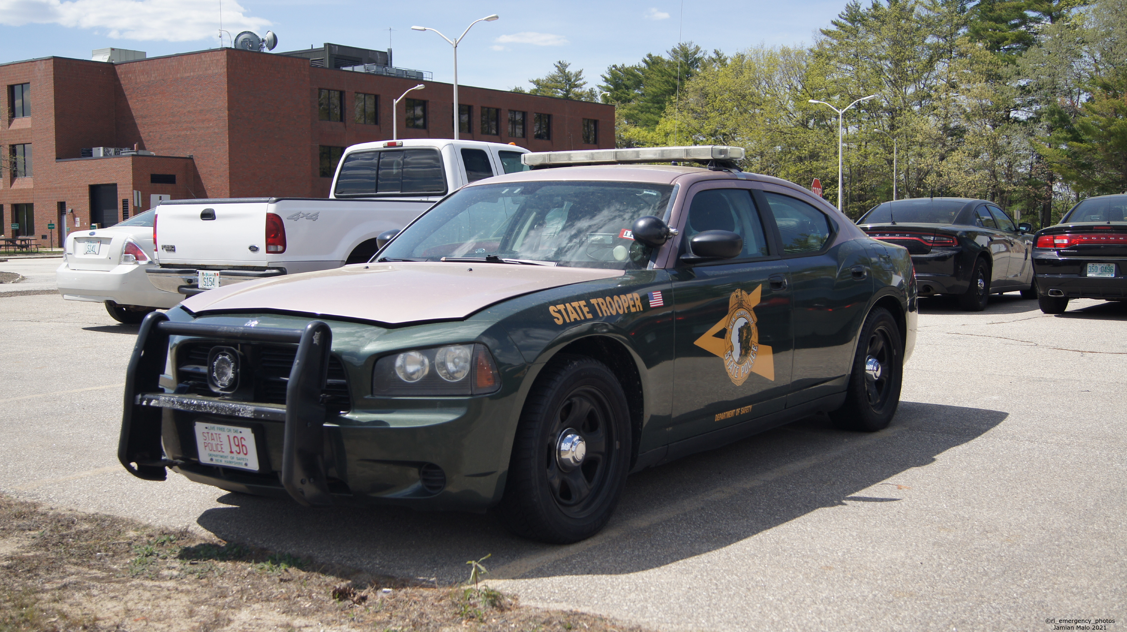 A photo  of New Hampshire State Police
            Cruiser 196, a 2006-2010 Dodge Charger             taken by Jamian Malo