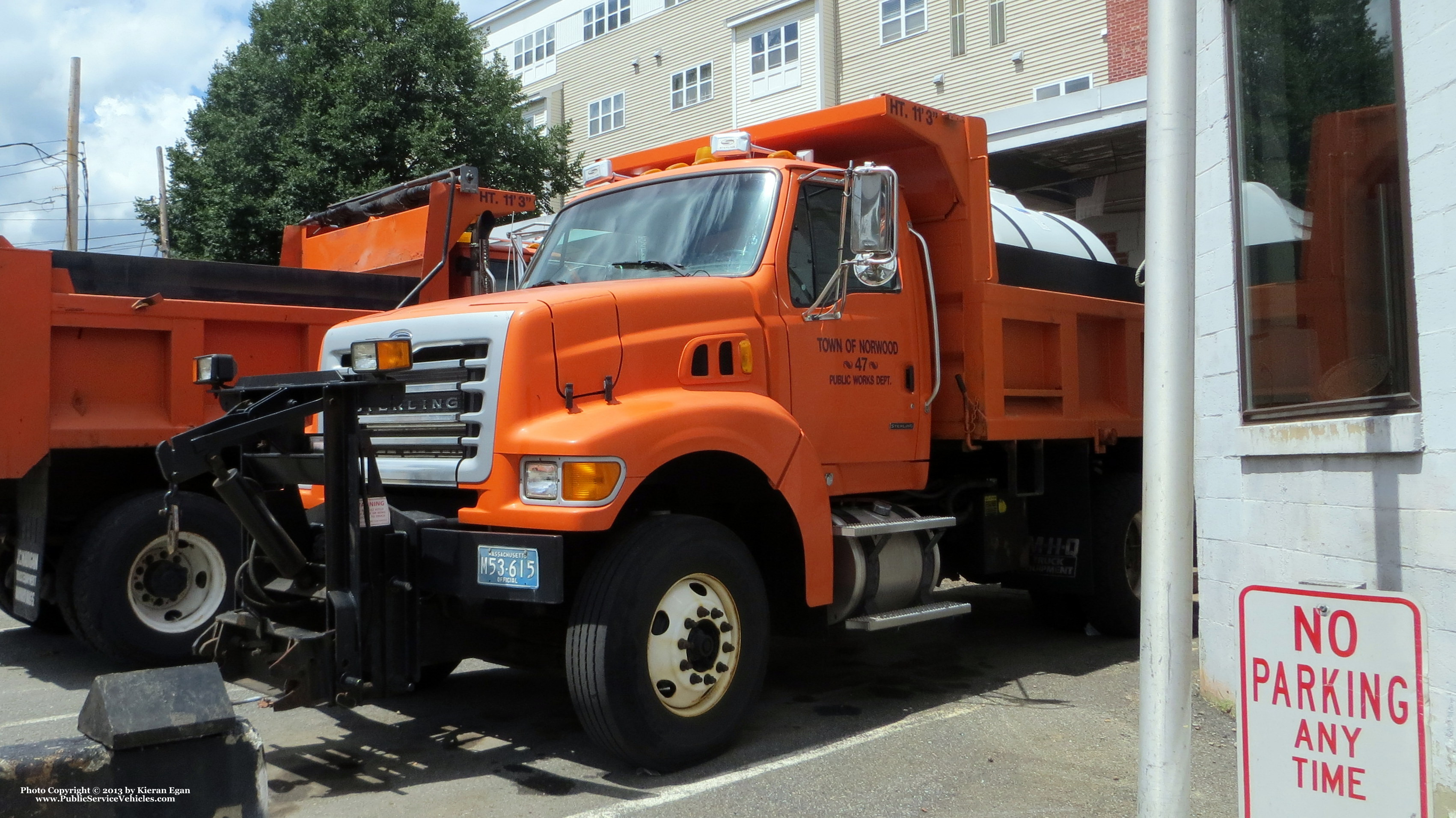 A photo  of Norwood Public Works
            Truck 47, a 2007 Sterling L8500             taken by Kieran Egan