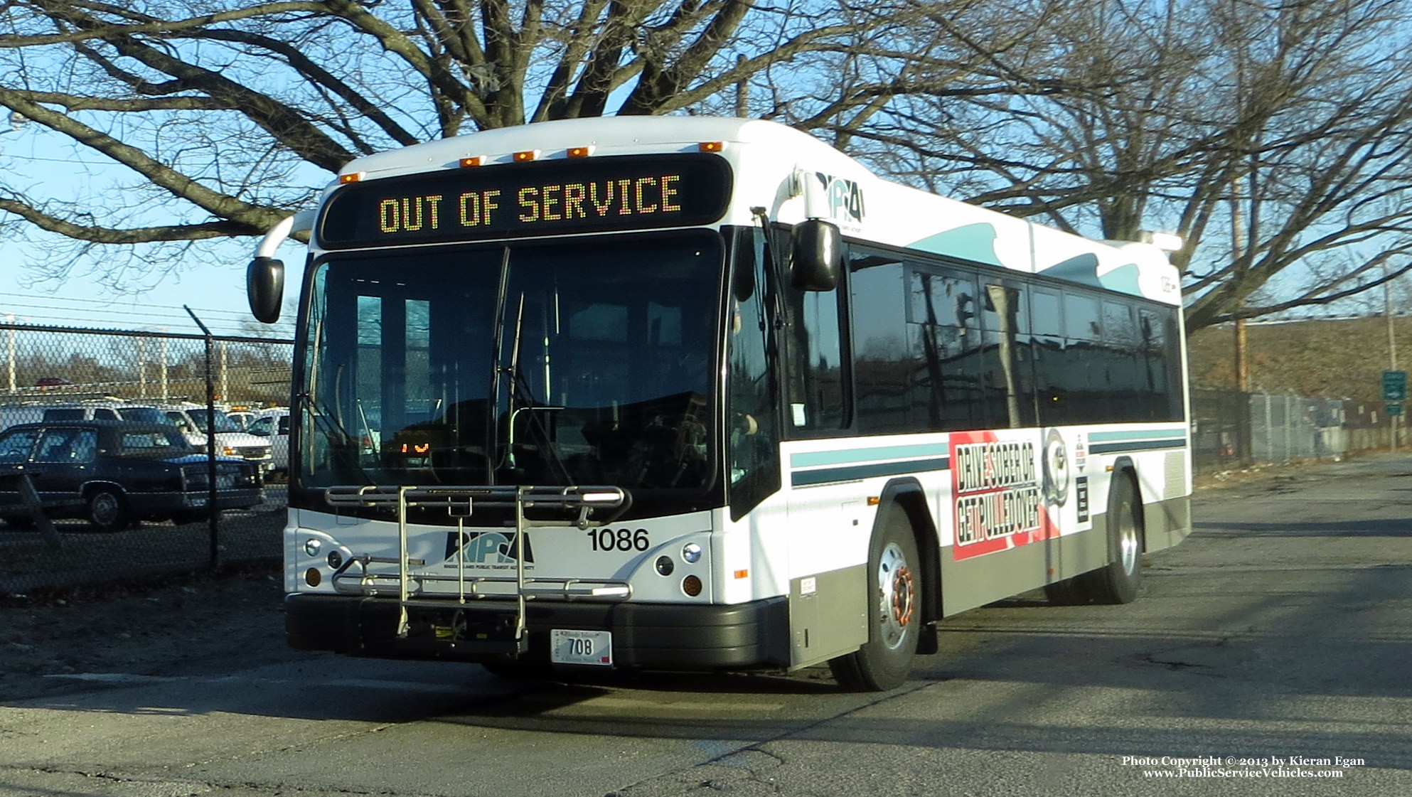 A photo  of Rhode Island Public Transit Authority
            Bus 1086, a 2010 Gillig BRT             taken by Kieran Egan