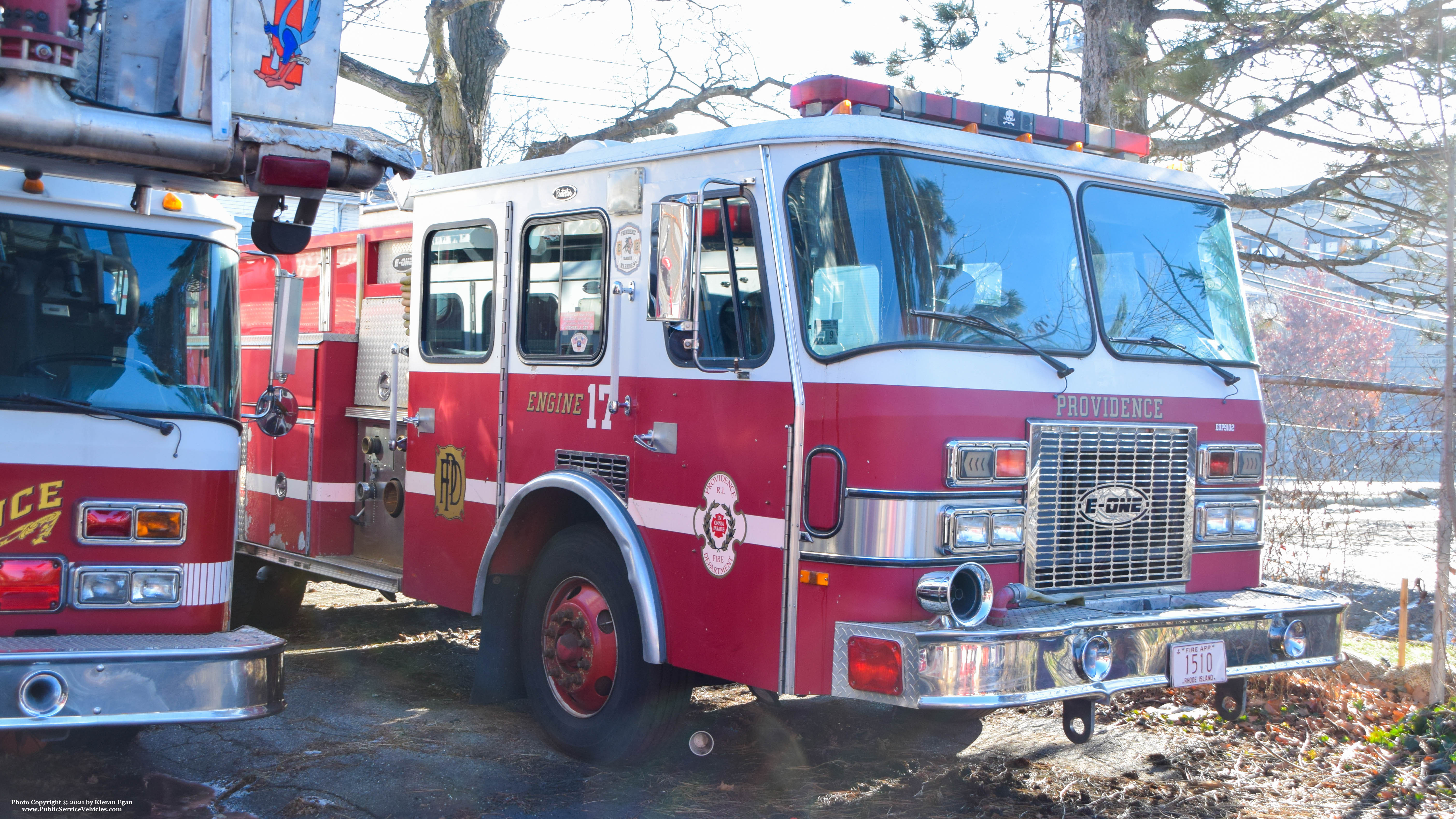 A photo  of Providence Fire
            Engine 17, a 1992 E-One Protector             taken by Kieran Egan