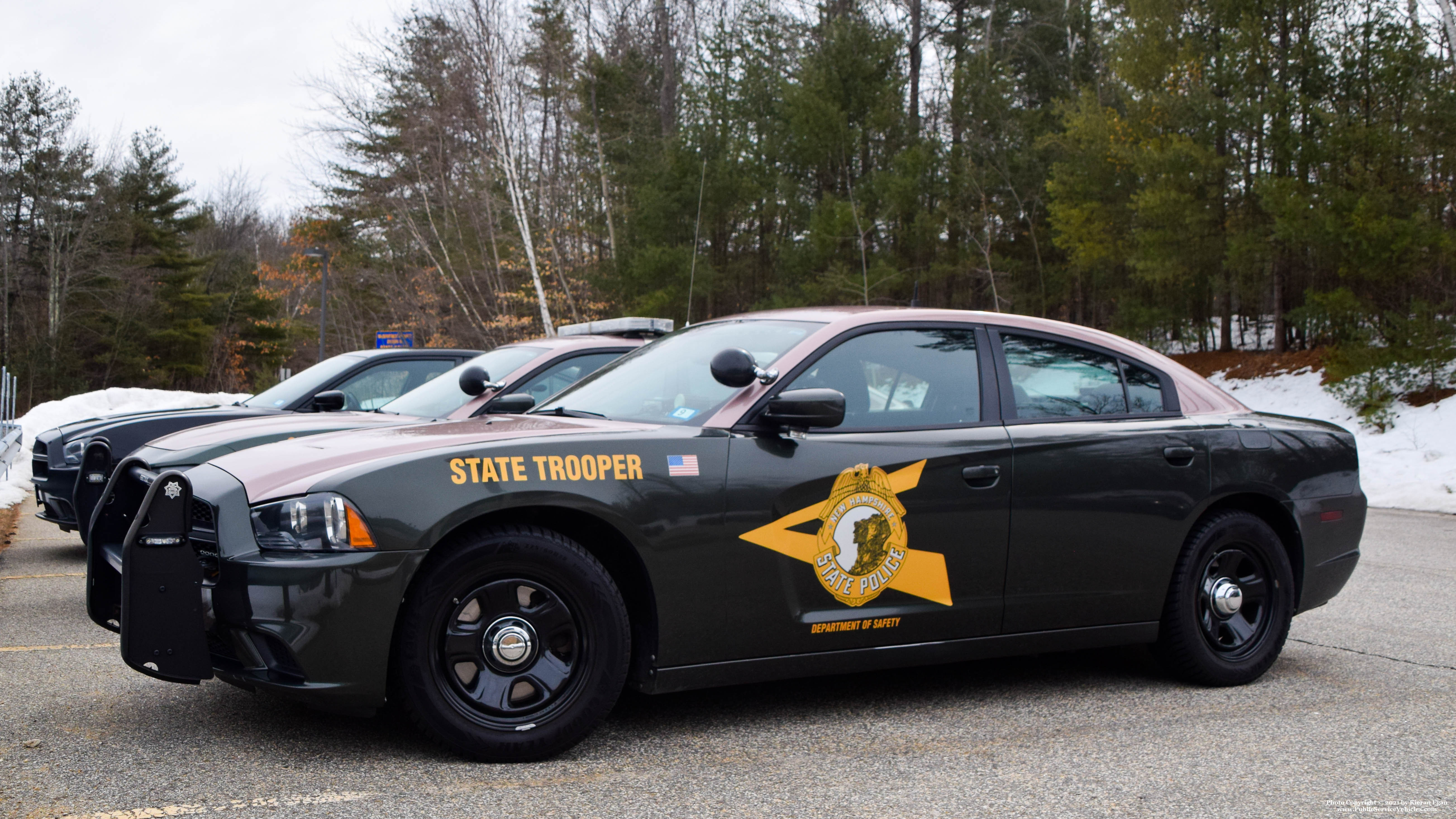 A photo  of New Hampshire State Police
            Cruiser 401, a 2011-2014 Dodge Charger             taken by Kieran Egan