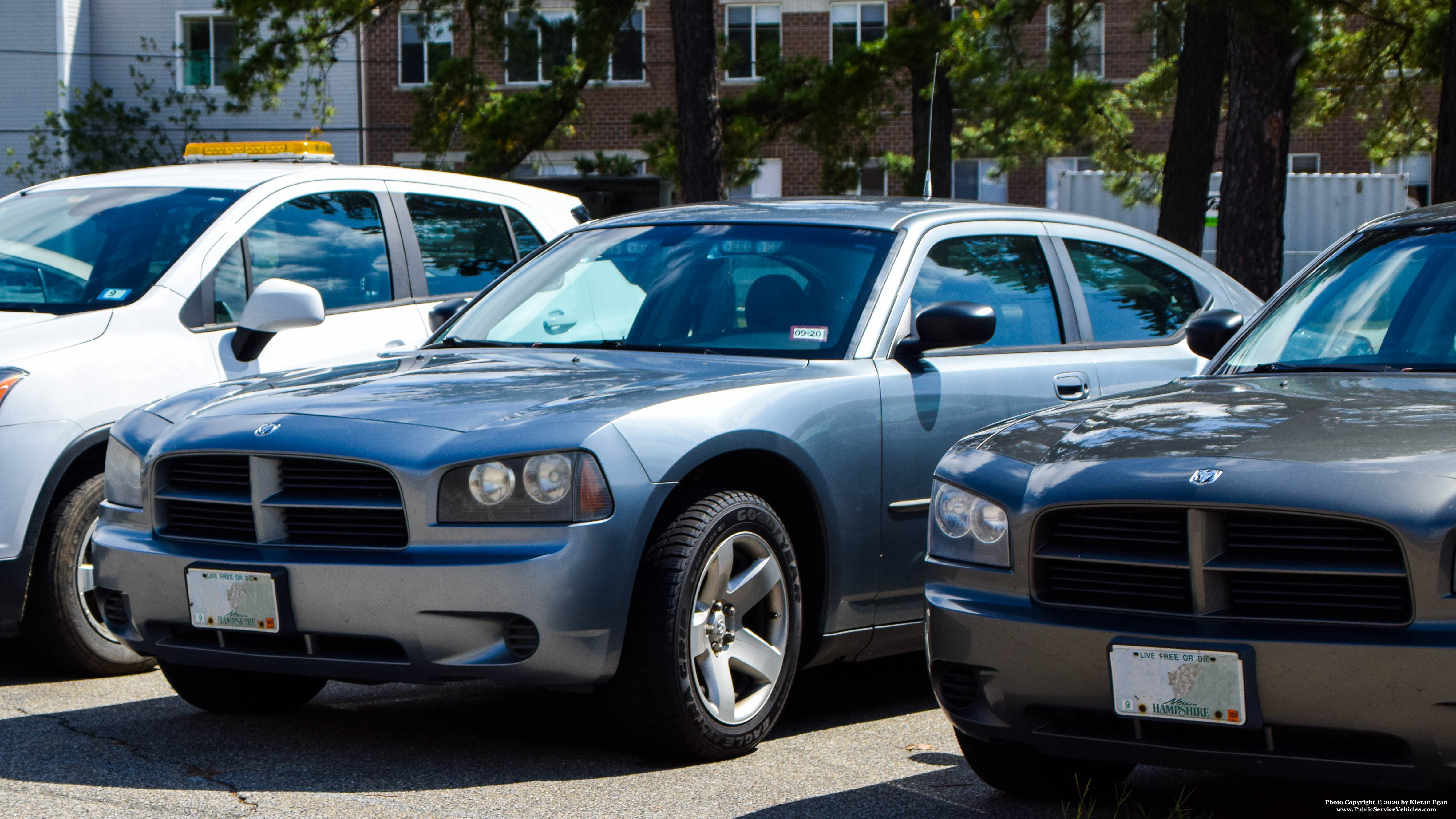 A photo  of New Hampshire State Police
            Unmarked Unit, a 2006-2010 Dodge Charger             taken by Kieran Egan