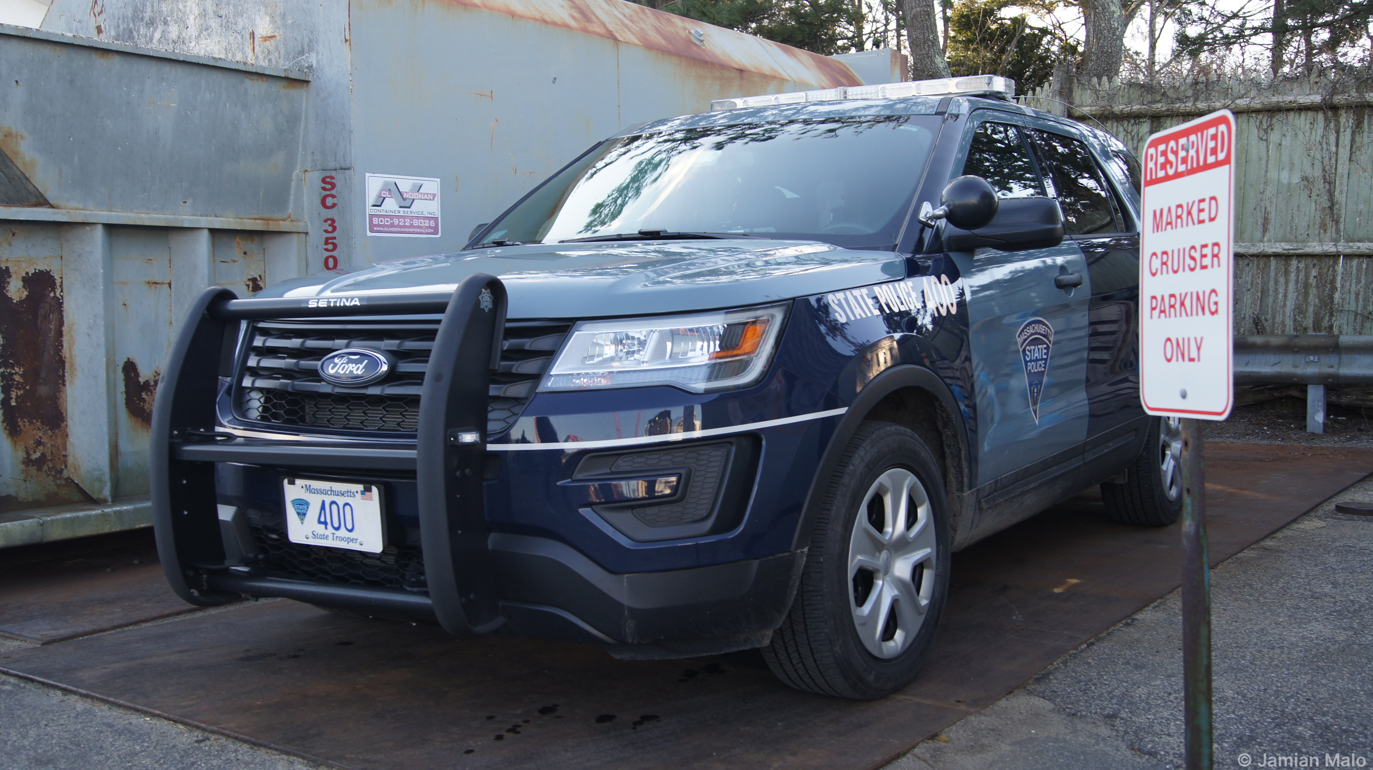 A photo  of Massachusetts State Police
            Cruiser 400, a 2016-2019 Ford Police Interceptor Utility             taken by Jamian Malo