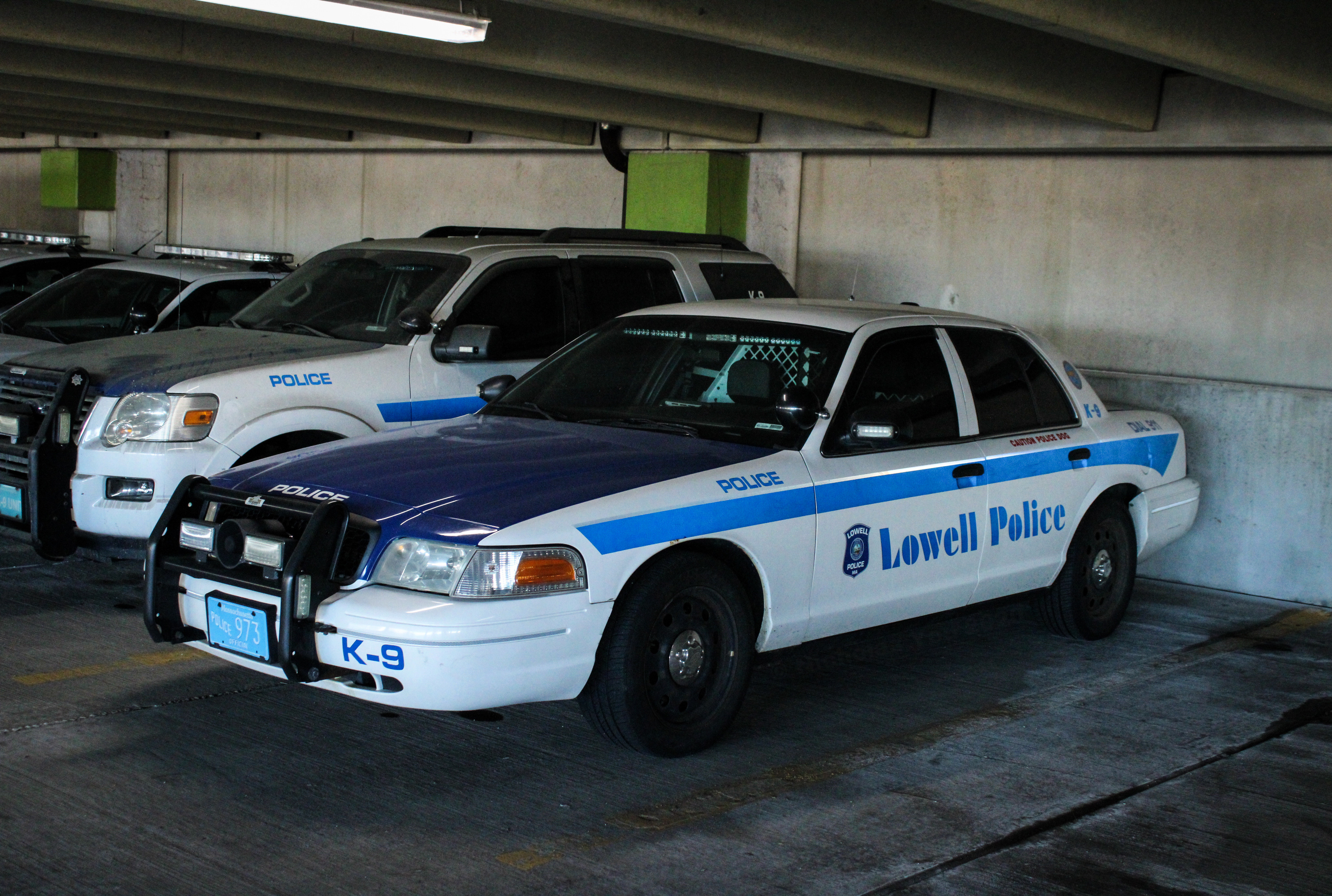 A photo  of Lowell Police
            Spare K-9 Unit, a 2009 Ford Crown Victoria Police Interceptor             taken by Nicholas You