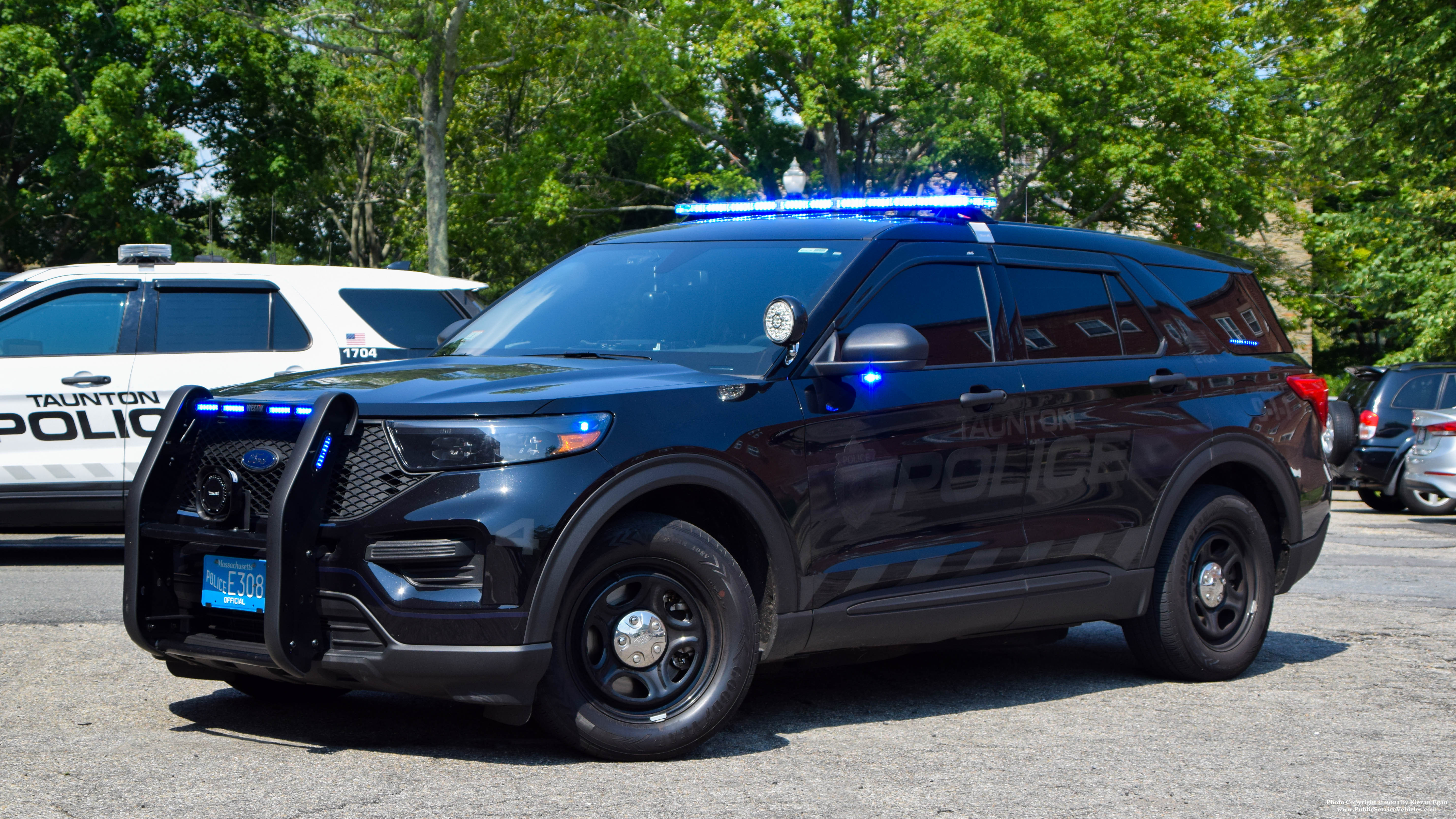 A photo  of Taunton Police
            Cruiser 4, a 2021 Ford Police Interceptor Utility             taken by Kieran Egan