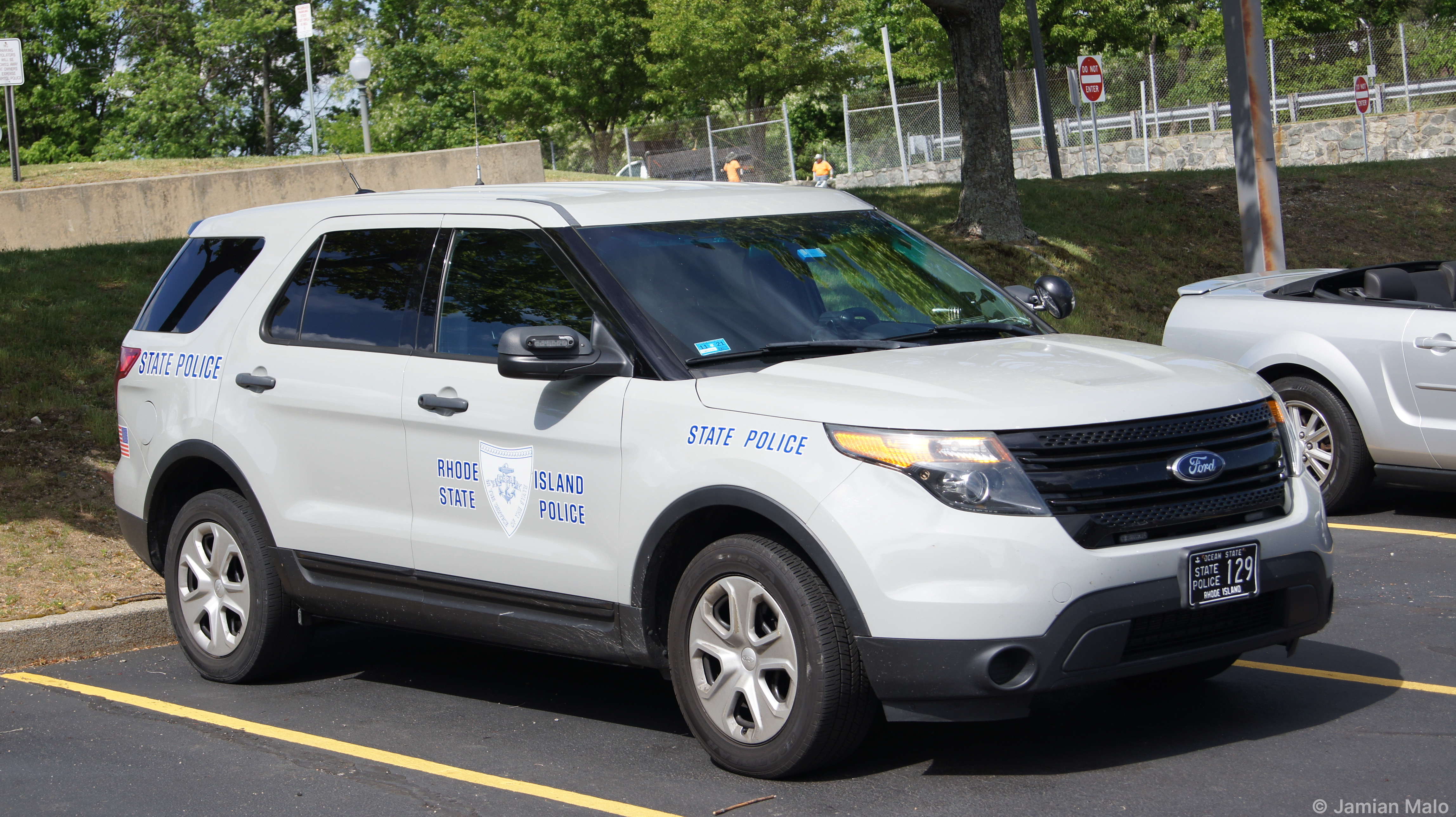 A photo  of Rhode Island State Police
            Cruiser 129, a 2013 Ford Police Interceptor Utility             taken by Jamian Malo