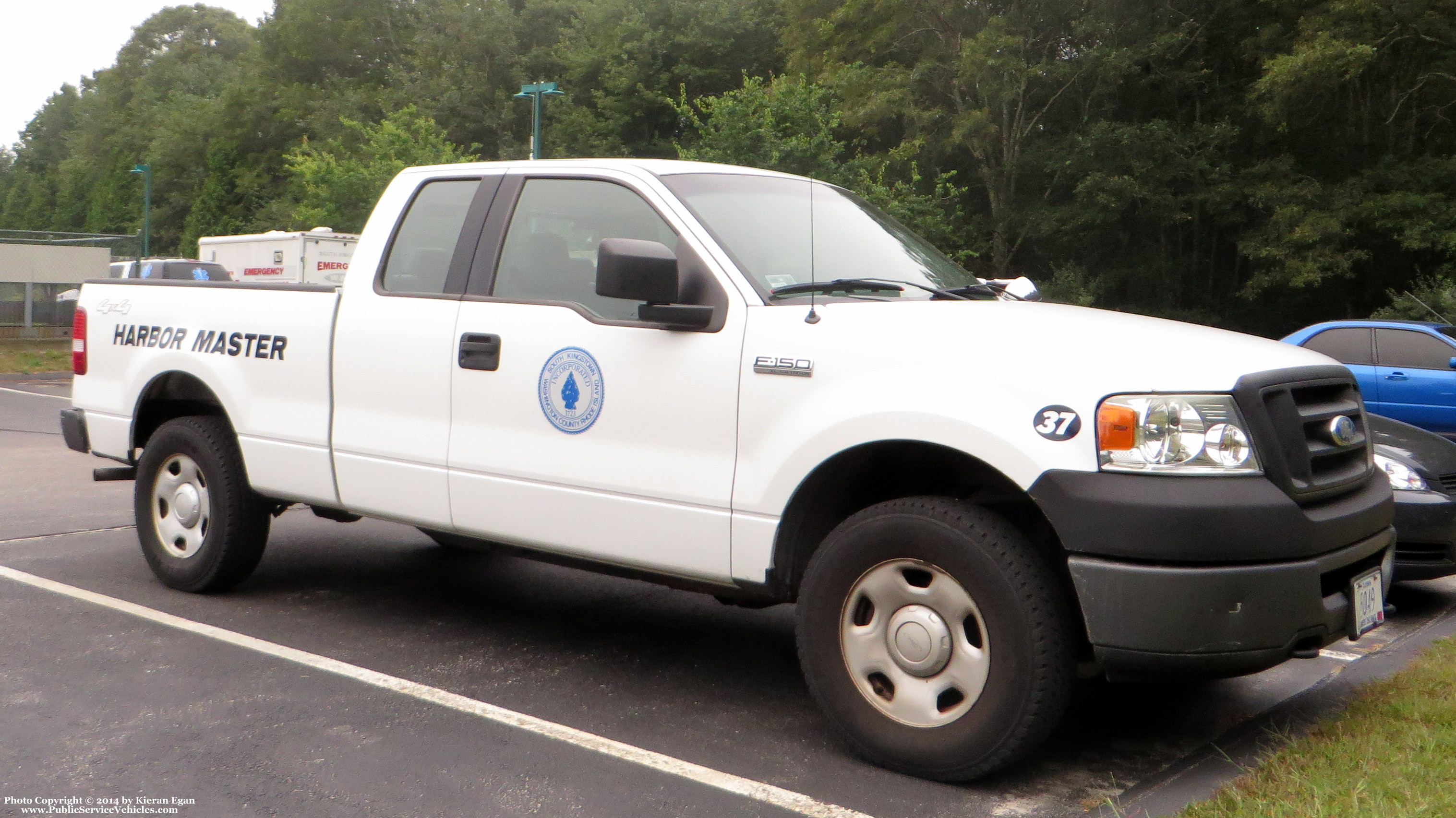 A photo  of South Kingstown Police
            Cruiser 437, a 2004-2008 Ford F-150 Super Cab             taken by Kieran Egan