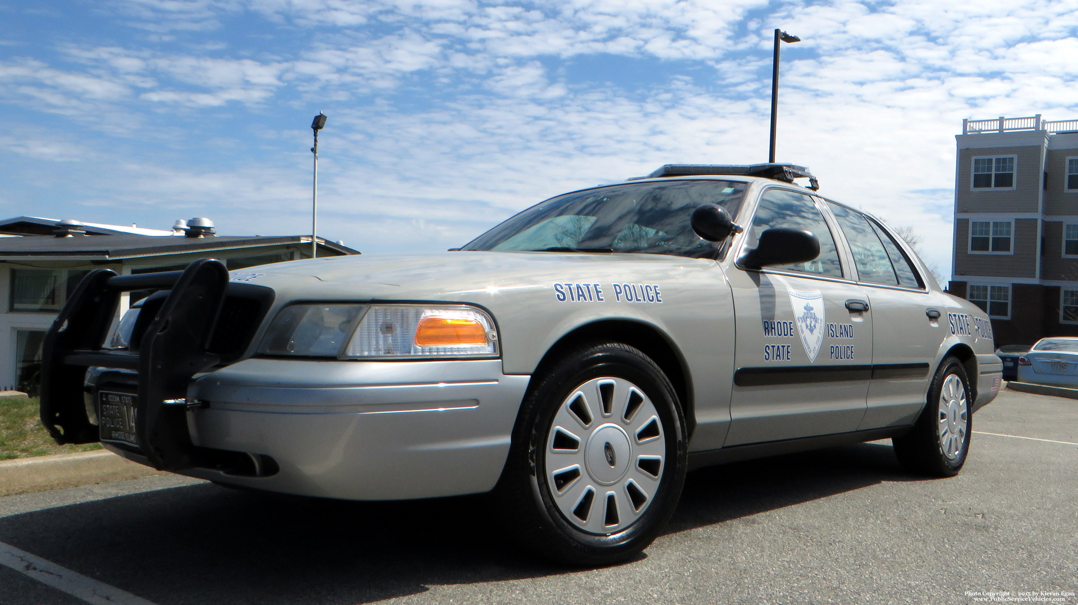 A photo  of Rhode Island State Police
            Cruiser 140, a 2006-2008 Ford Crown Victoria Police Interceptor             taken by Kieran Egan