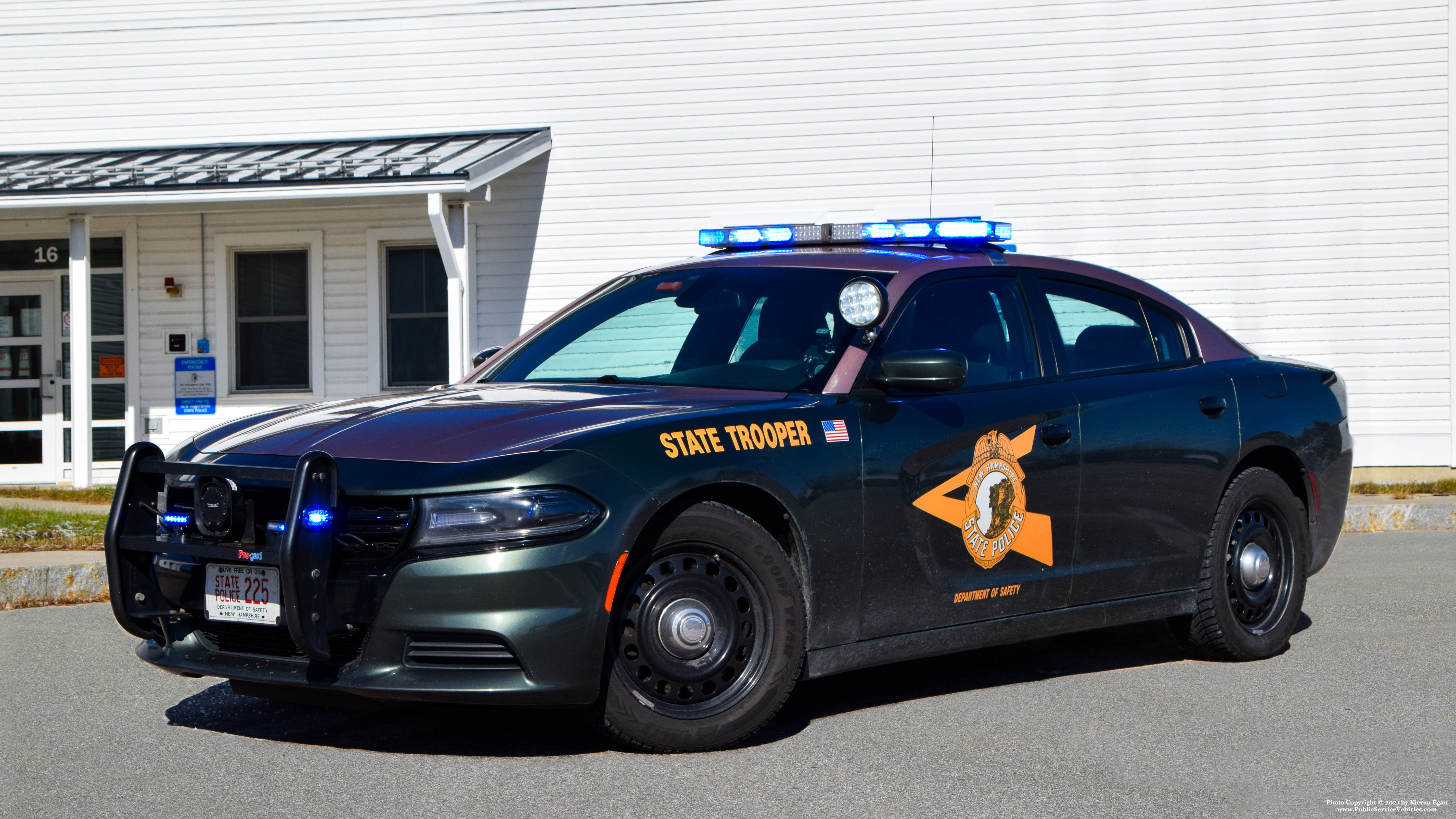 A photo  of New Hampshire State Police
            Cruiser 225, a 2015-2019 Dodge Charger             taken by Kieran Egan