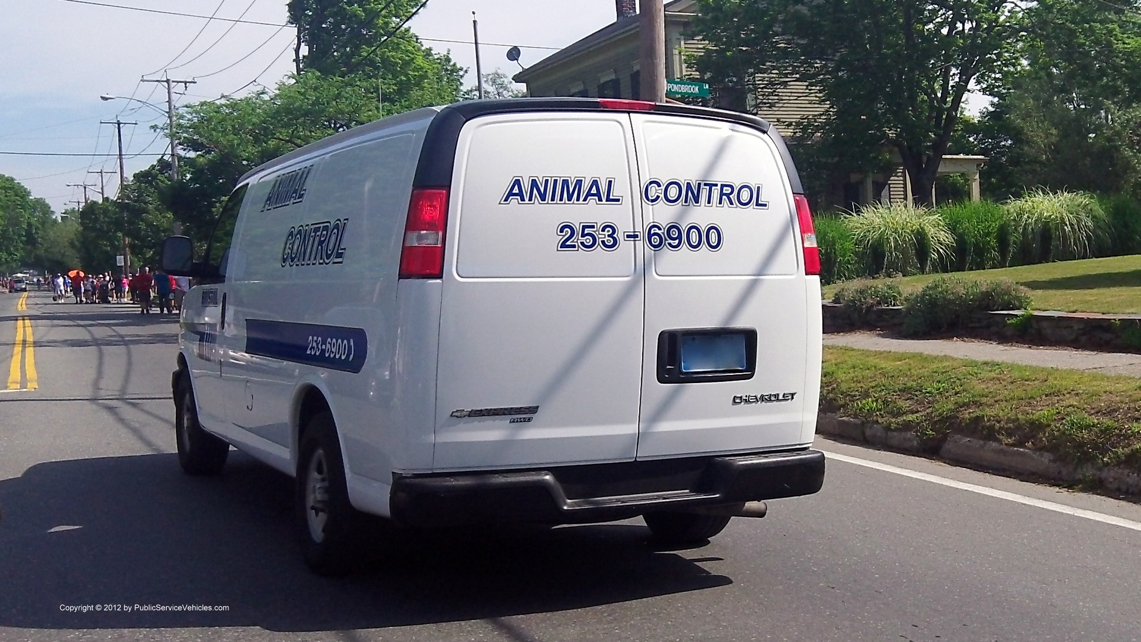 A photo  of Bristol Police
            Van 4254, a 2006 Chevrolet Express             taken by Kieran Egan