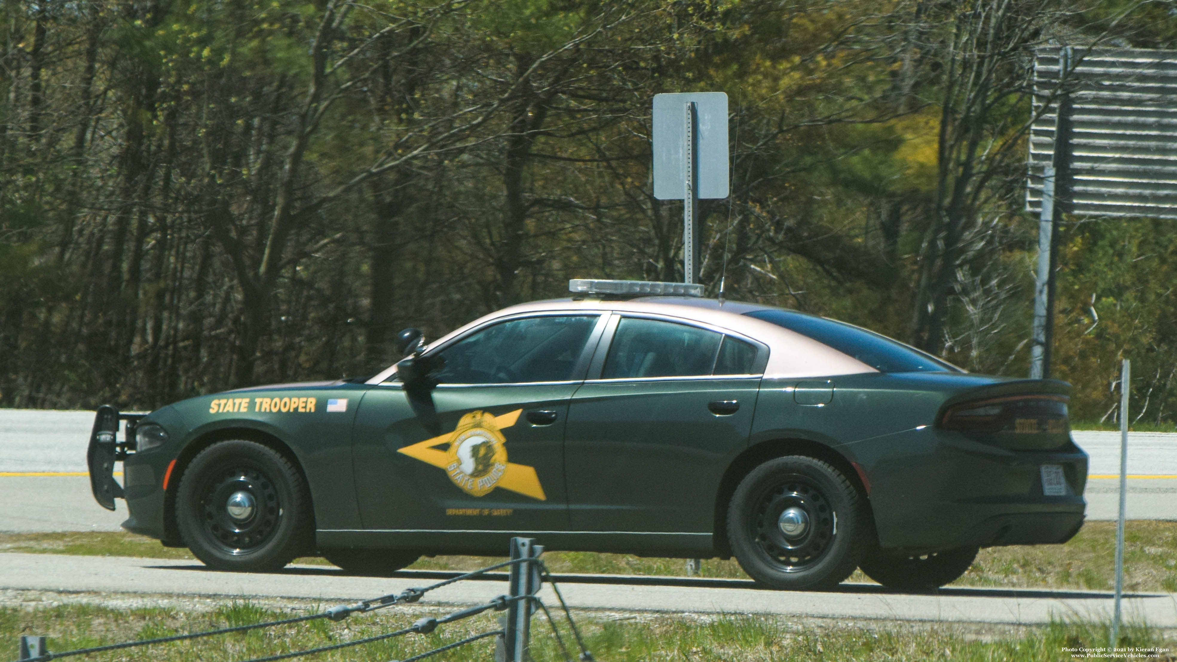 A photo  of New Hampshire State Police
            Cruiser 202, a 2015-2016 Dodge Charger             taken by Kieran Egan