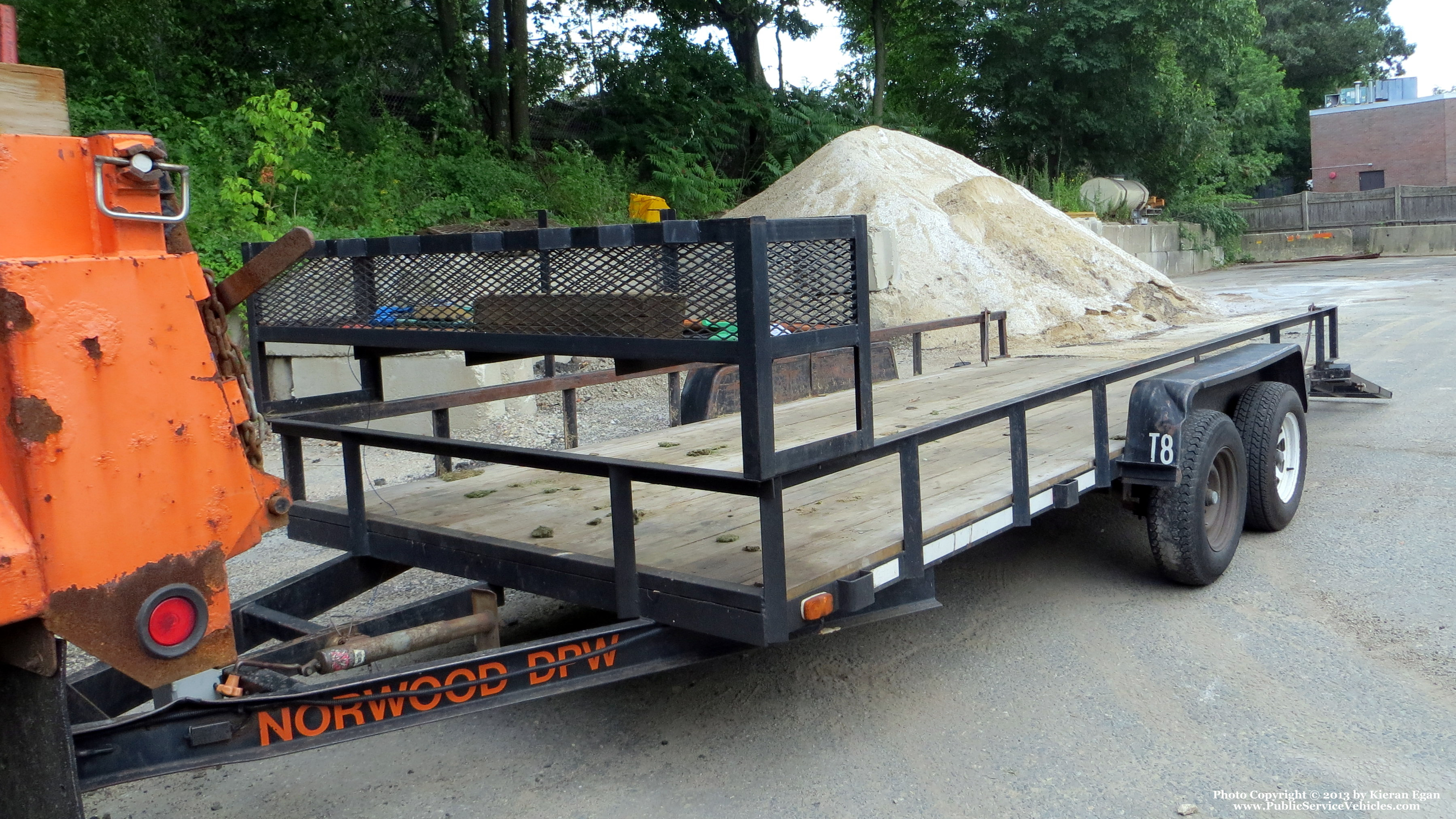 A photo  of Norwood Public Works
            Trailer 8, a 1990-2010 Trailer             taken by Kieran Egan