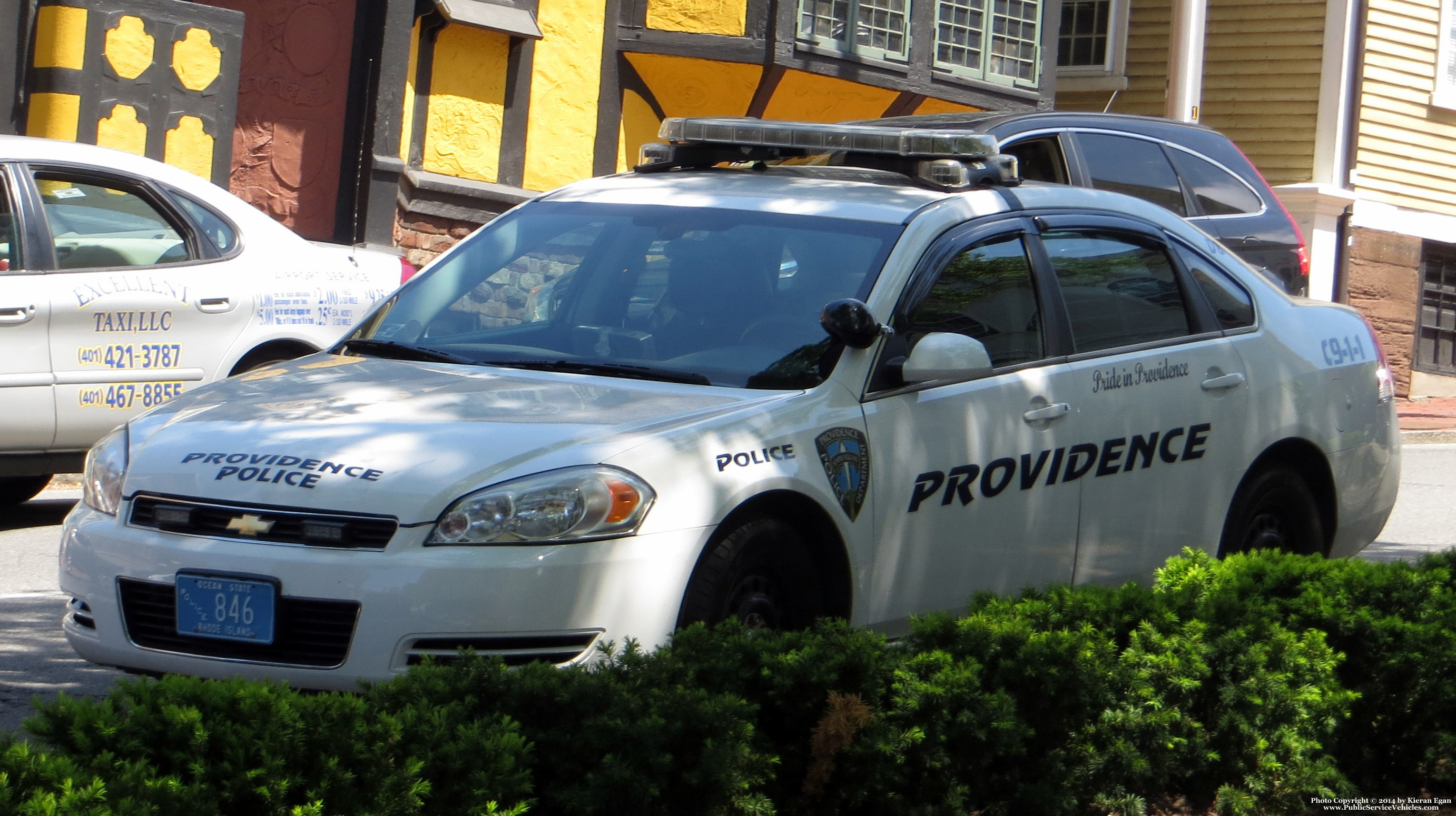 A photo  of Providence Police
            Cruiser 846, a 2006-2013 Chevrolet Impala             taken by Kieran Egan