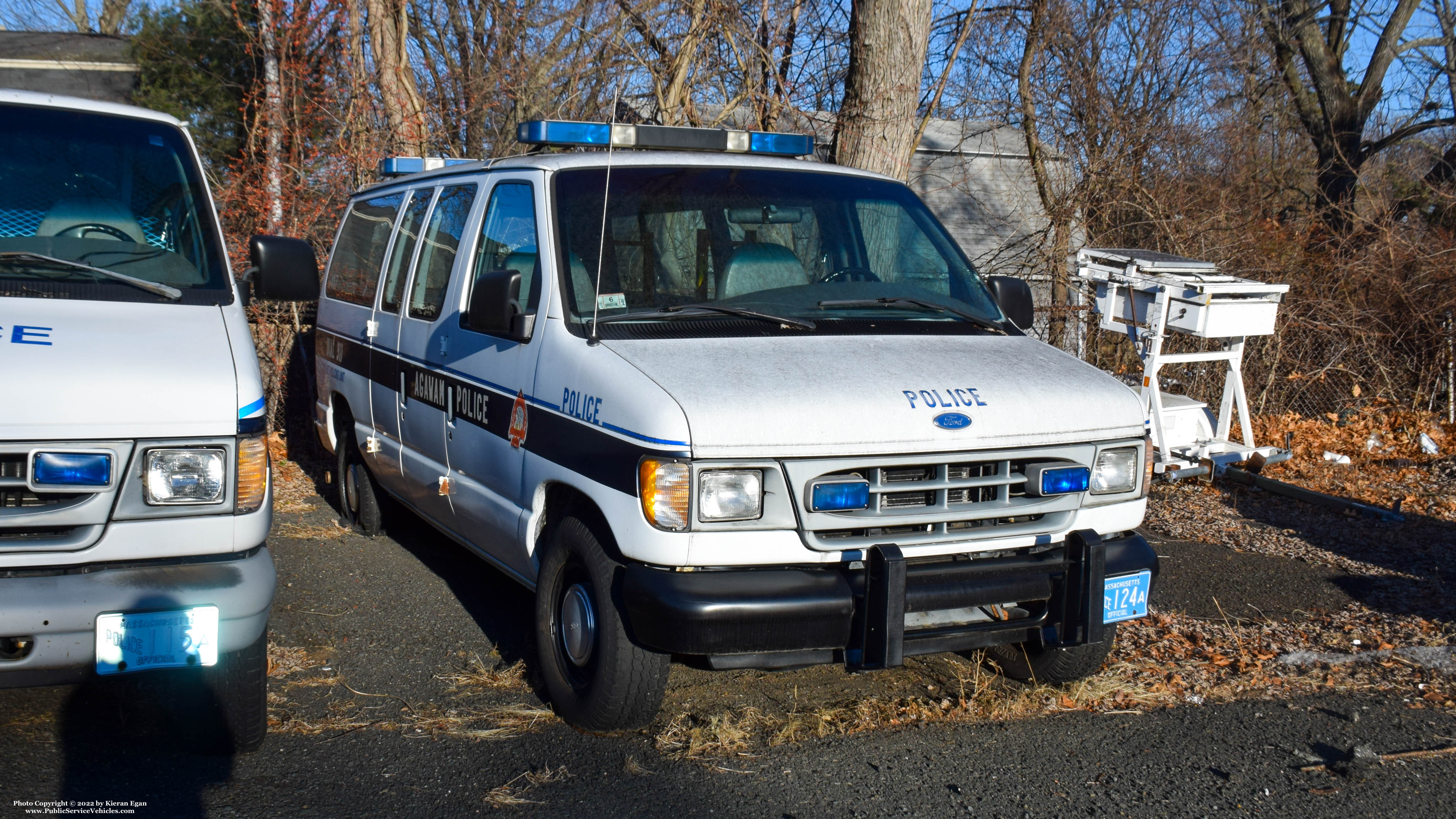 A photo  of Agawam Police
            Cruiser 117, a 1997 Ford Econoline             taken by Kieran Egan