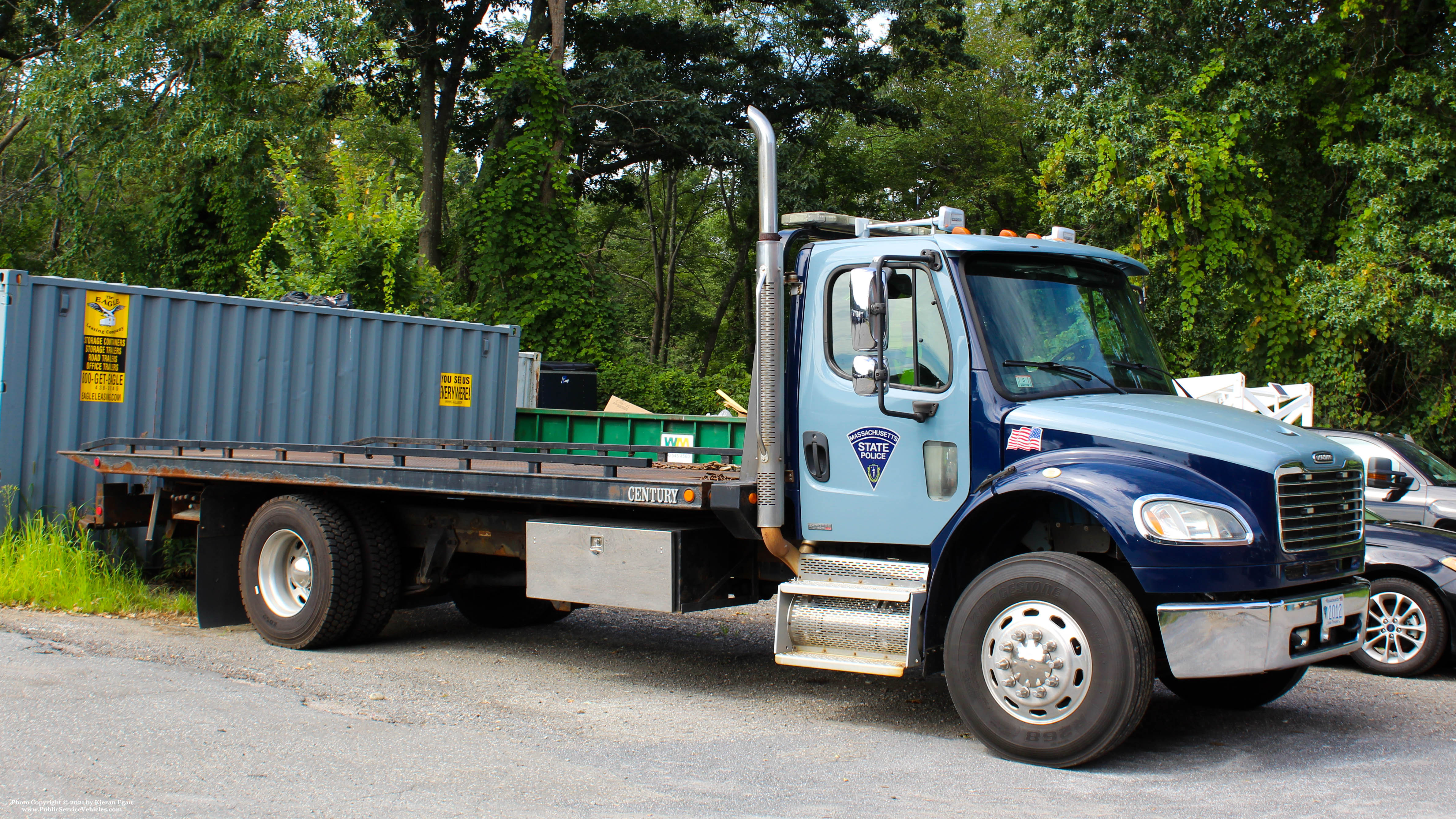 A photo  of Massachusetts State Police
            Truck 2012, a 2009 Freightliner/Century             taken by Kieran Egan