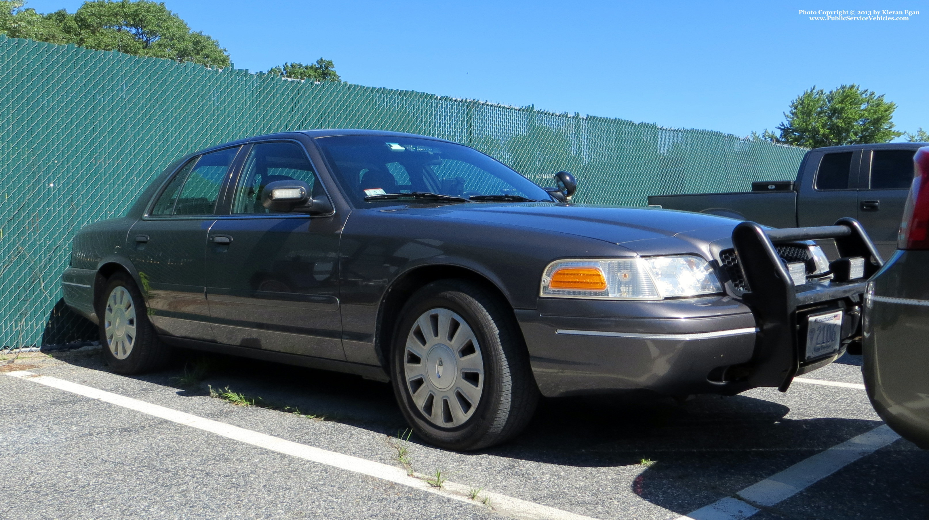 A photo  of Massachusetts State Police
            Cruiser 2106, a 2006-2008 Ford Crown Victoria Police Interceptor             taken by Kieran Egan