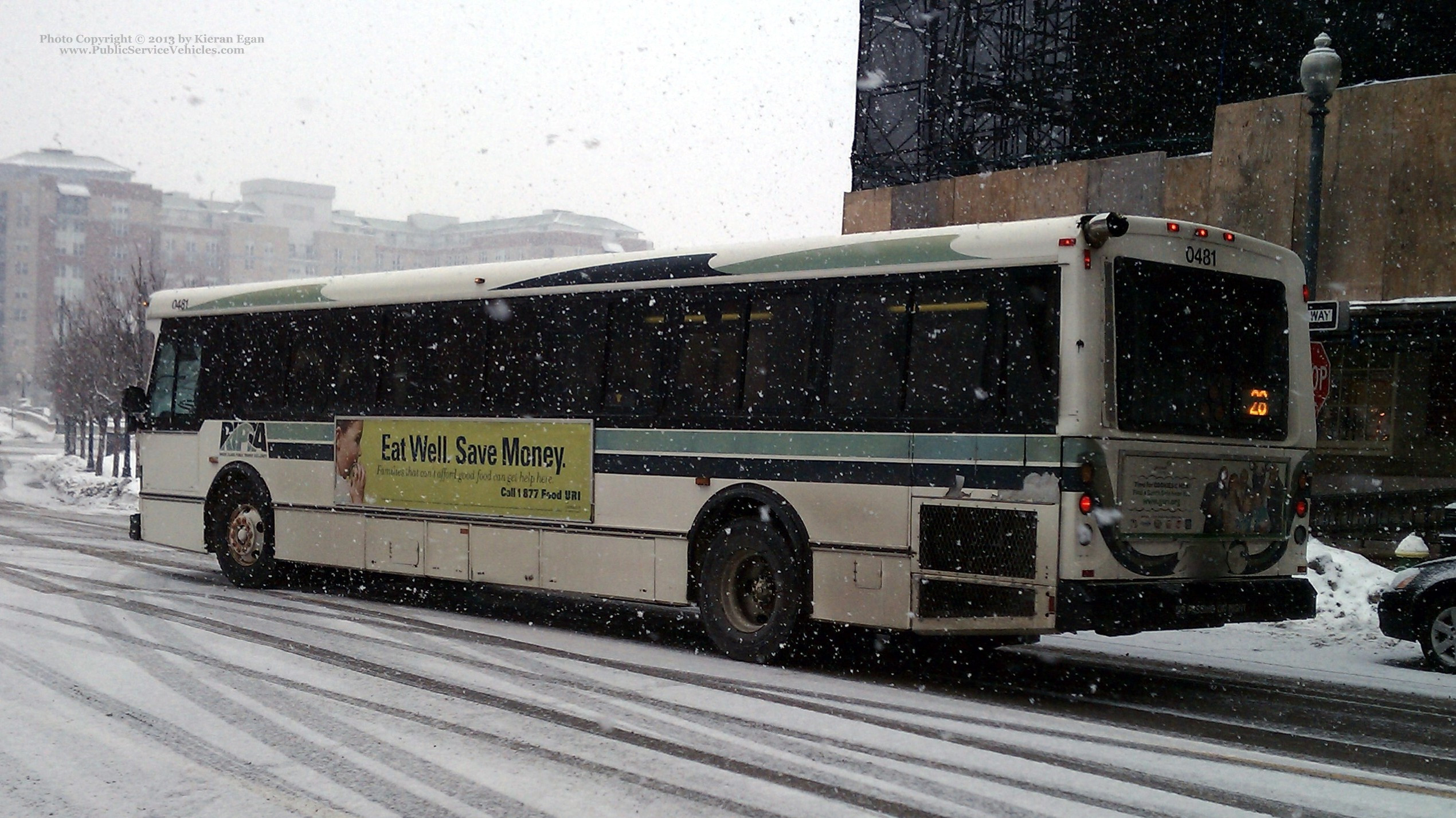 A photo  of Rhode Island Public Transit Authority
            Bus 0481, a 2004 Orion V 05.501             taken by Kieran Egan