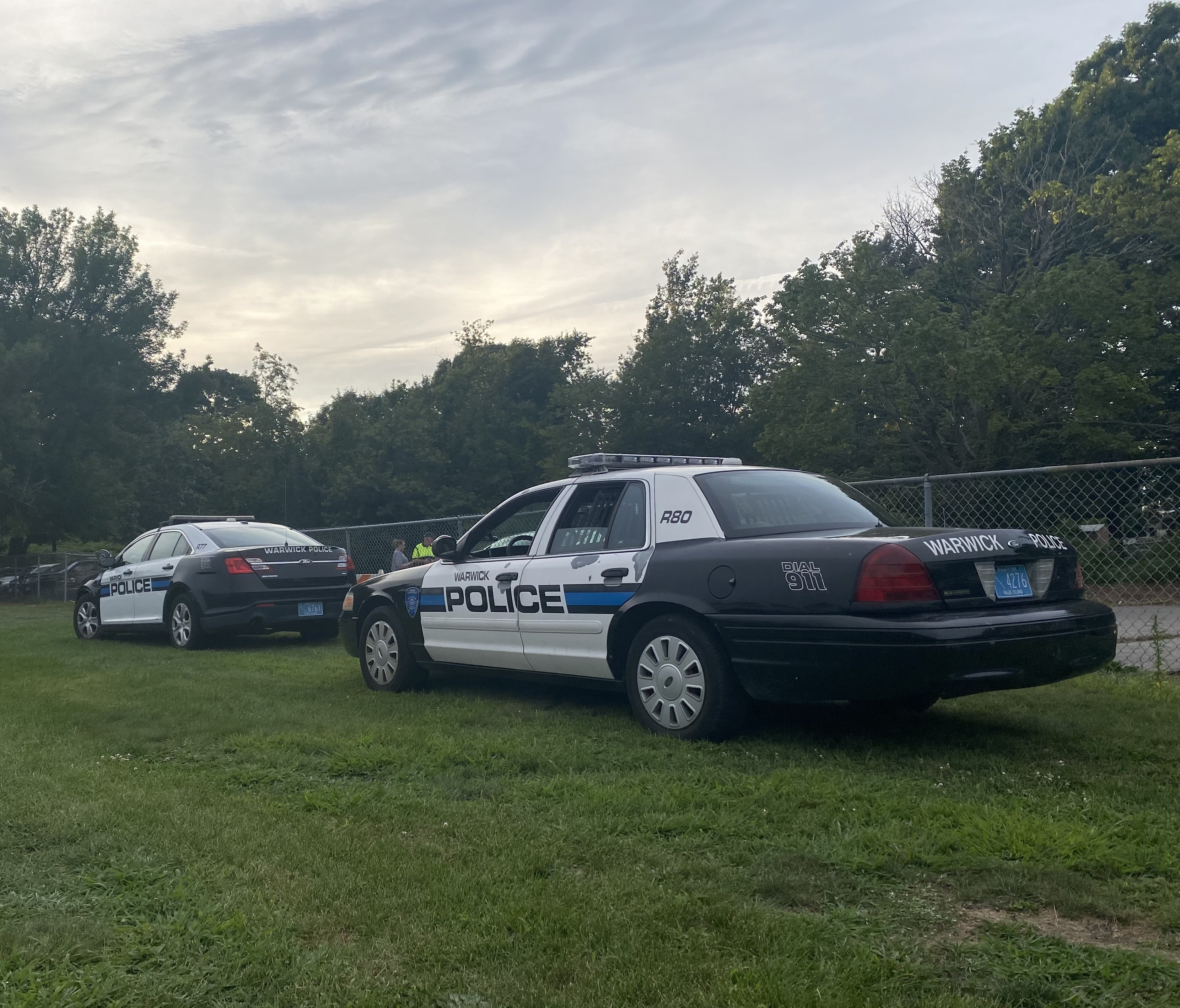 A photo of Warwick Police
Cruiser R-80, a 2006-2008 Ford Crown Victoria Police Interceptor taken by @riemergencyvehicles