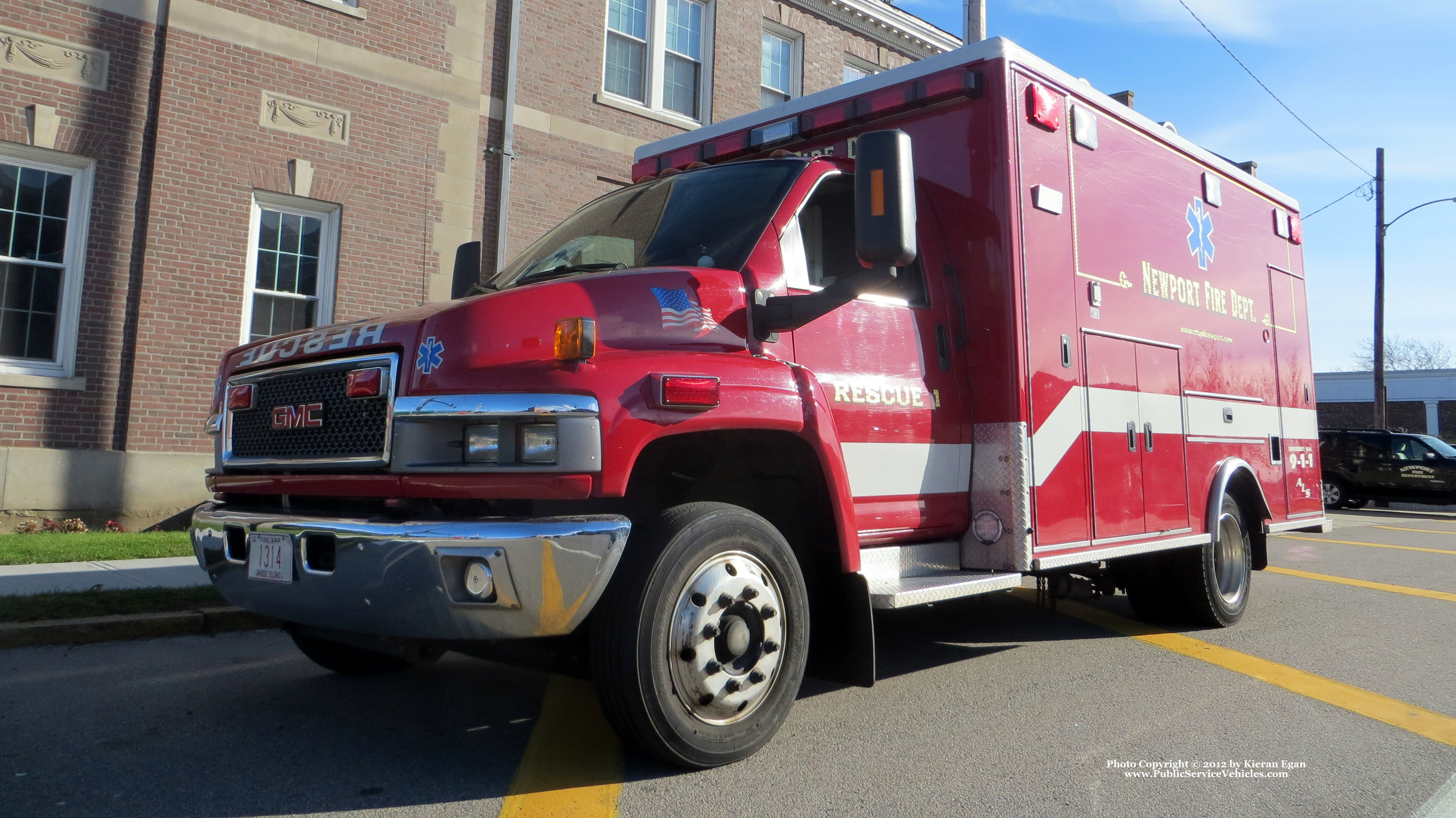 A photo  of Newport Fire
            Rescue 1, a 2009 Chevrolet C4500             taken by Kieran Egan