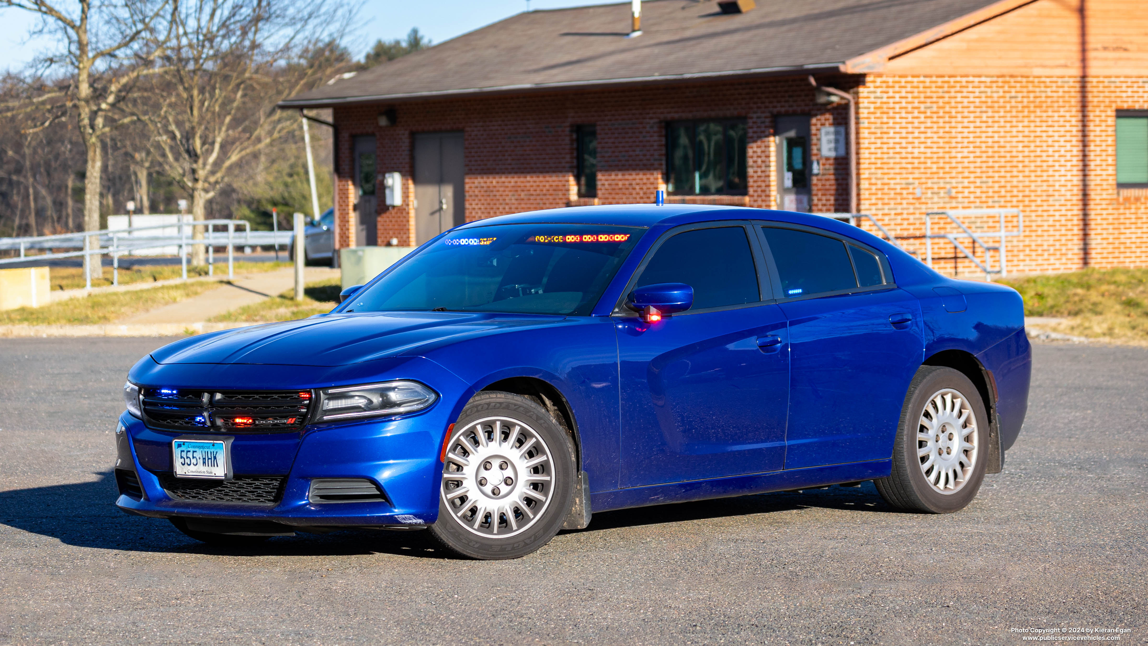 A photo  of Connecticut State Police
            Cruiser 555, a 2020 Dodge Charger             taken by Kieran Egan