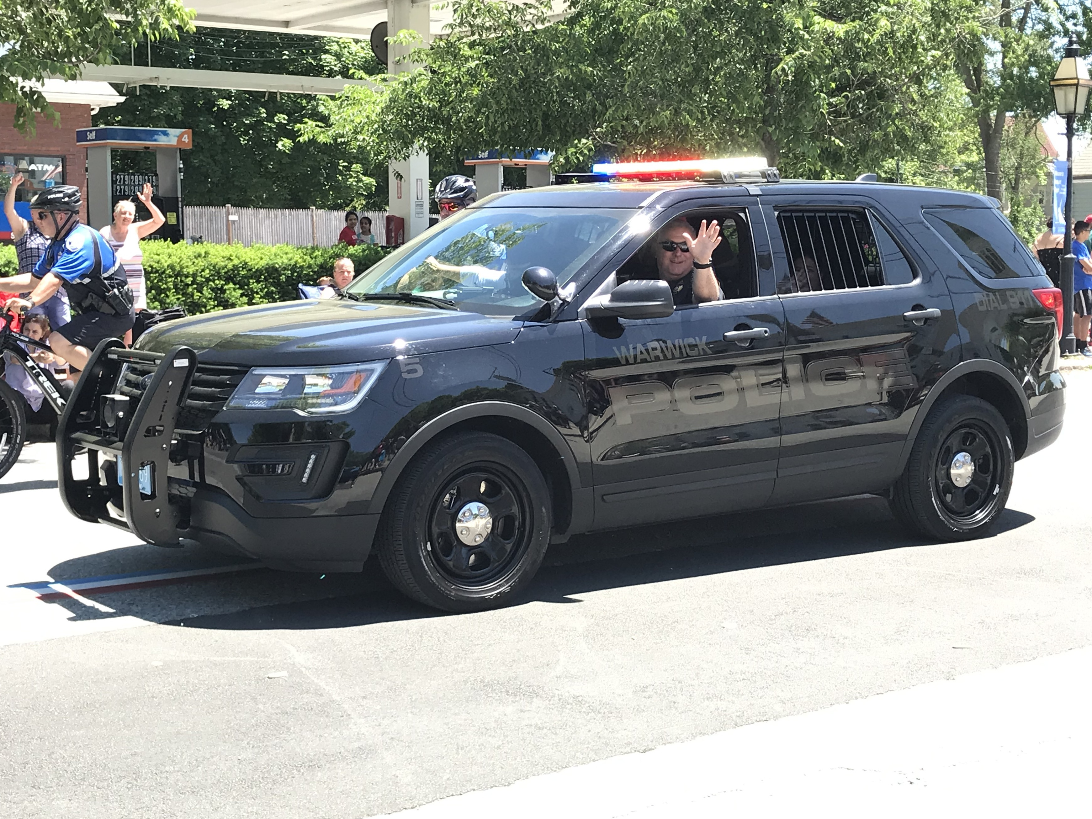 A photo  of Warwick Police
            Cruiser P-5, a 2019 Ford Police Interceptor Utility             taken by @riemergencyvehicles