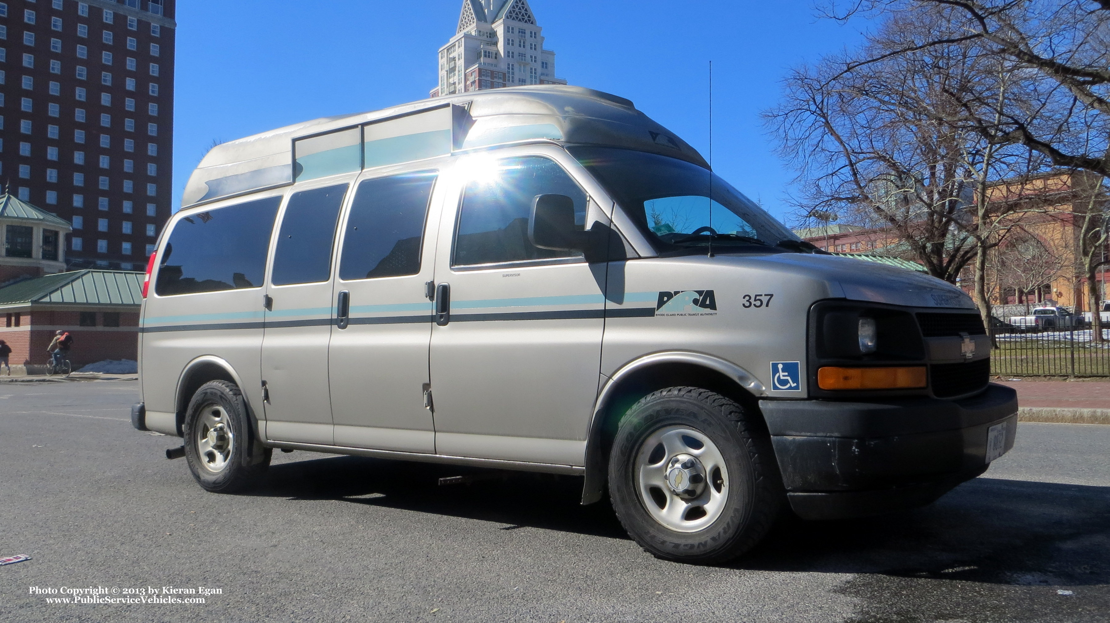 A photo  of Rhode Island Public Transit Authority
            Van 40357, a 2003 Chevrolet Express             taken by Kieran Egan