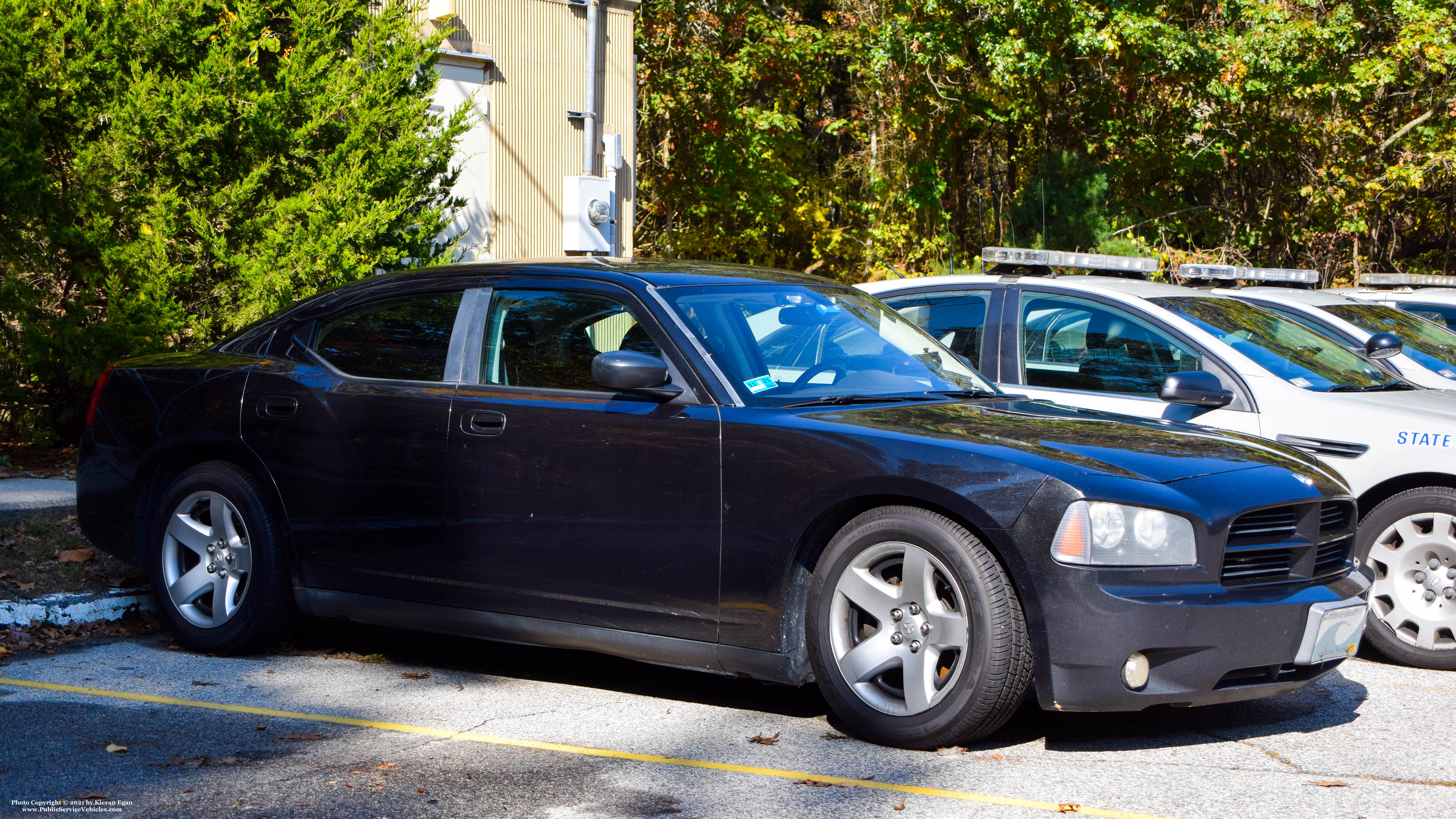 A photo  of Rhode Island State Police
            Unmarked Unit, a 2006-2010 Dodge Charger             taken by Kieran Egan