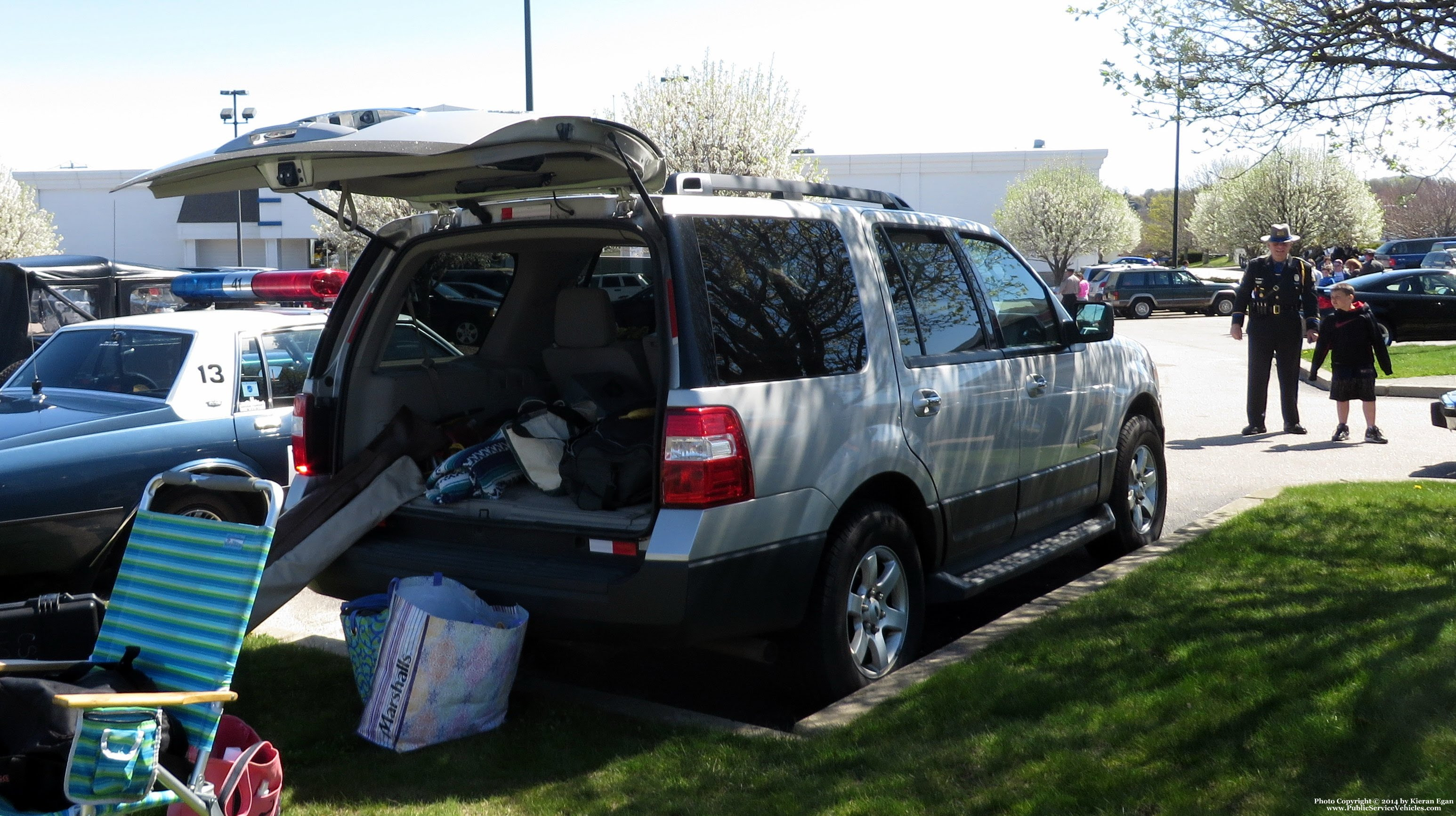 A photo  of Connecticut State Police
            Cruiser 540, a 2007-2014 Ford Expedition             taken by Kieran Egan