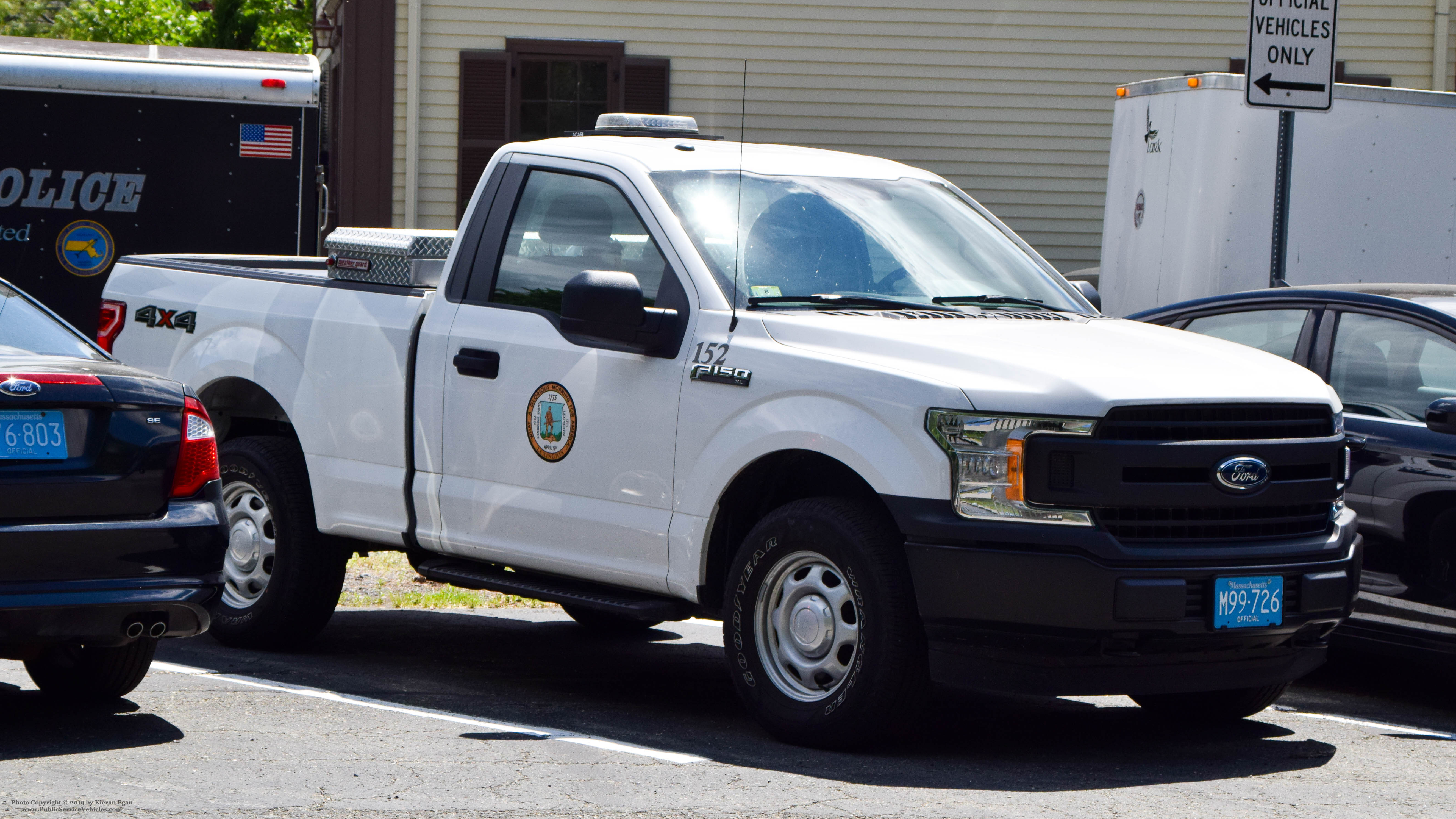 A photo  of Lexington Town Offices
            Truck 152, a 2015-2017 Ford F-150 XL             taken by Kieran Egan