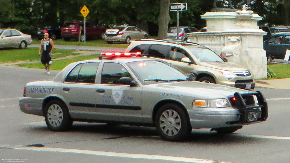 A photo  of Rhode Island State Police
            Cruiser 140, a 2006-2008 Ford Crown Victoria Police Interceptor             taken by Kieran Egan