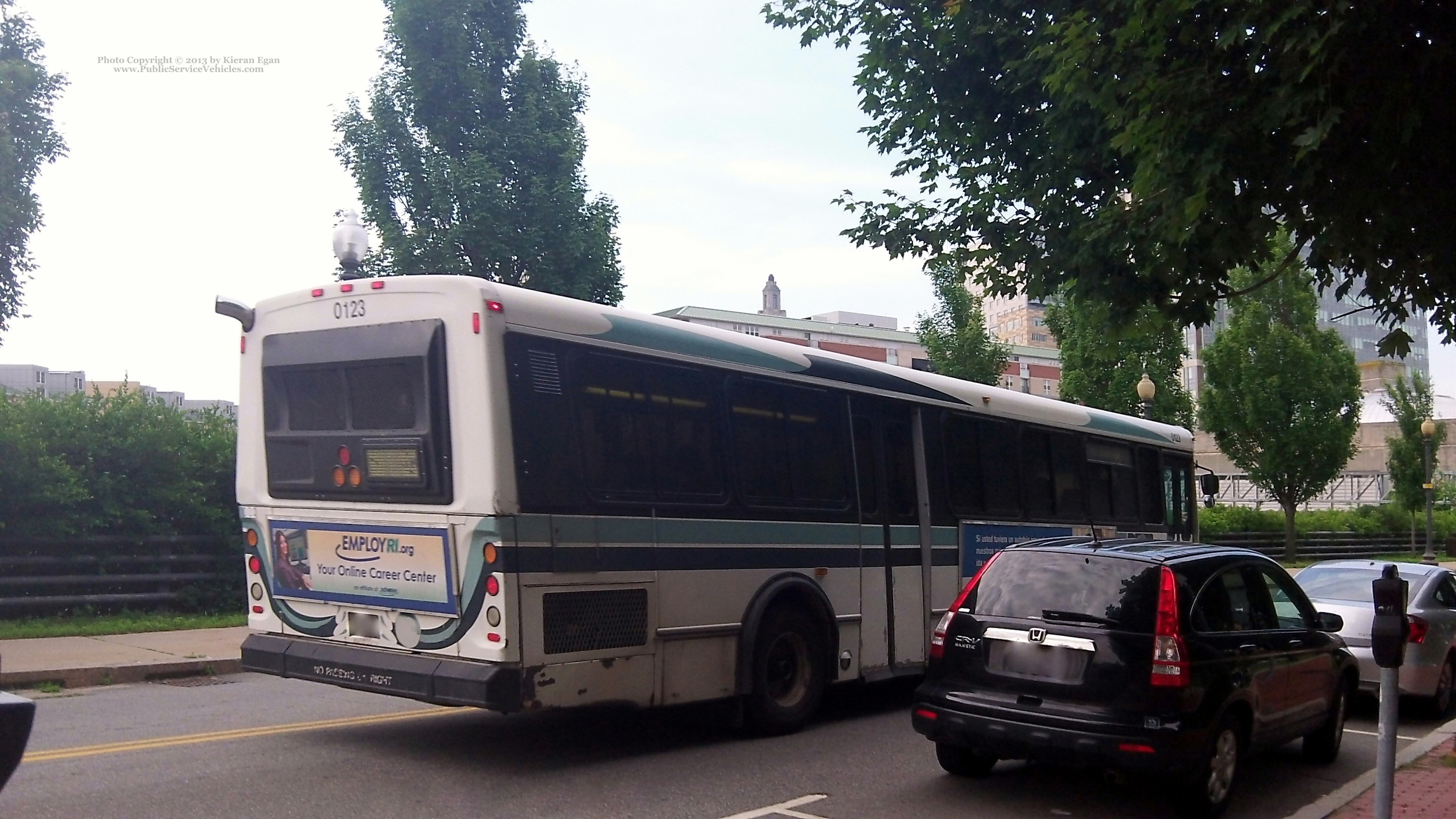 A photo  of Rhode Island Public Transit Authority
            Bus 0123, a 2001 Orion V 05.501             taken by Kieran Egan