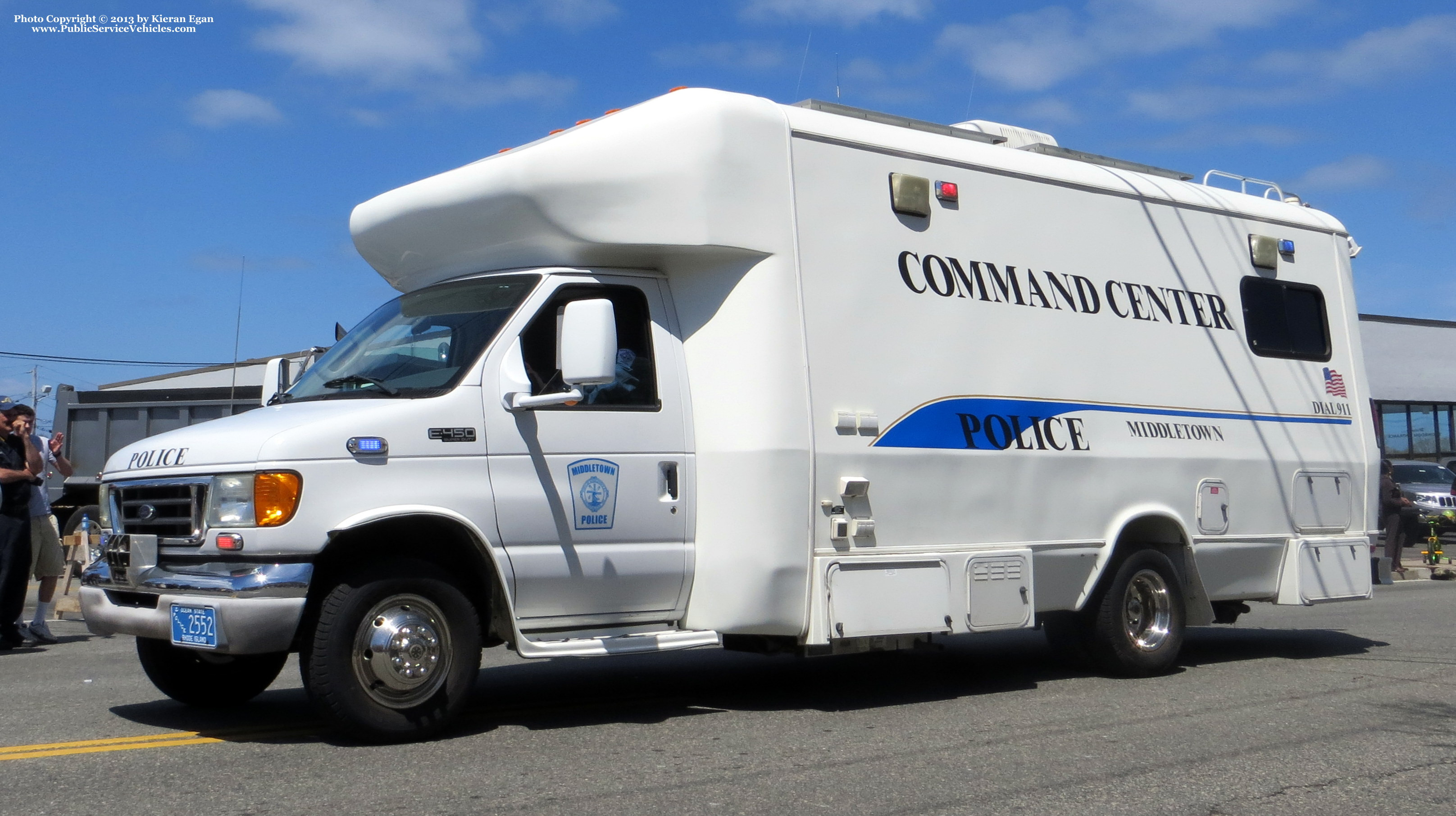 A photo  of Middletown Police
            Mobile Command 2552, a 1996-2006 Ford E-450             taken by Kieran Egan