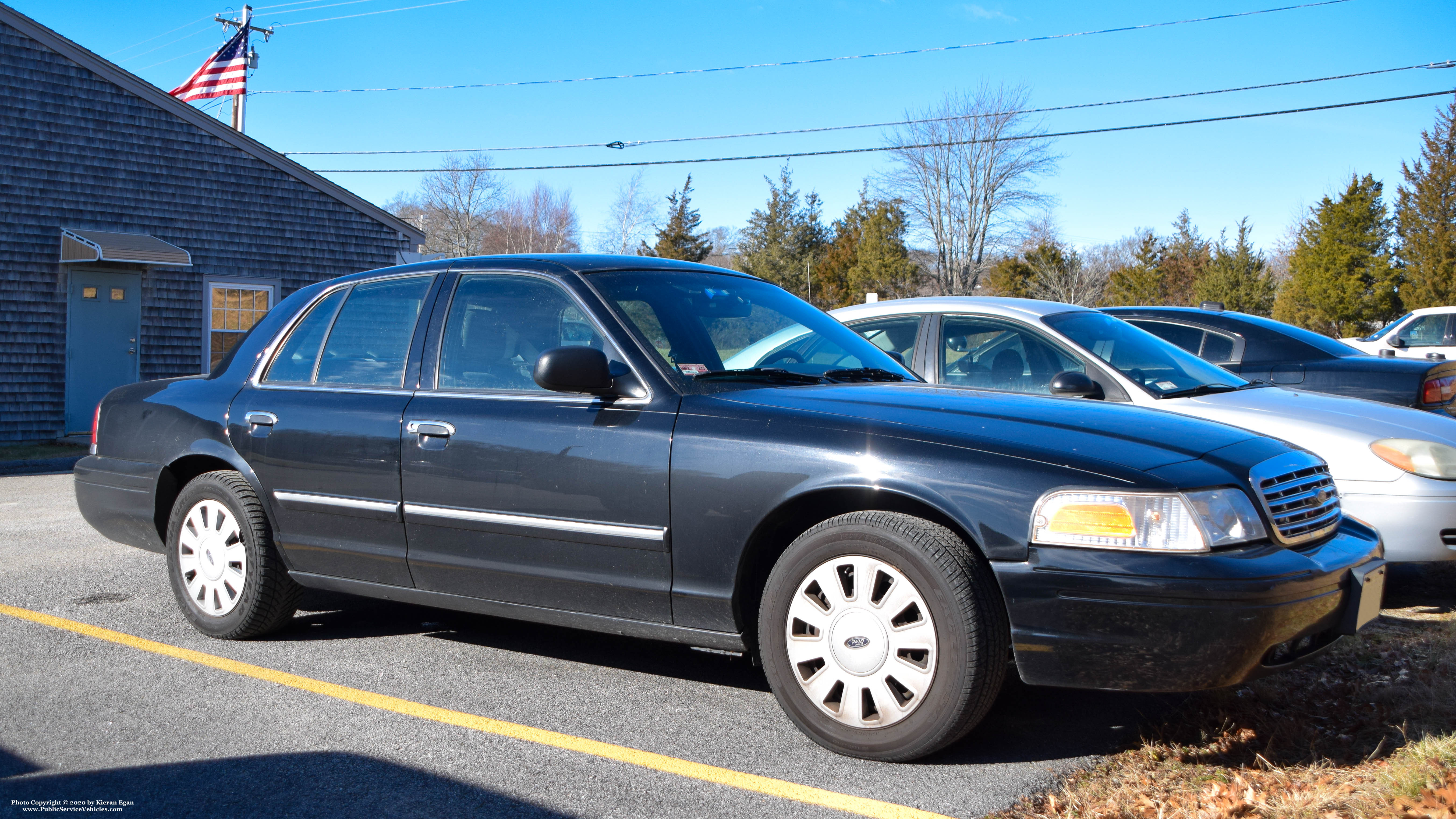 A photo  of Tiverton Police
            Car 4, a 2010 Ford Crown Victoria Police Interceptor             taken by Kieran Egan