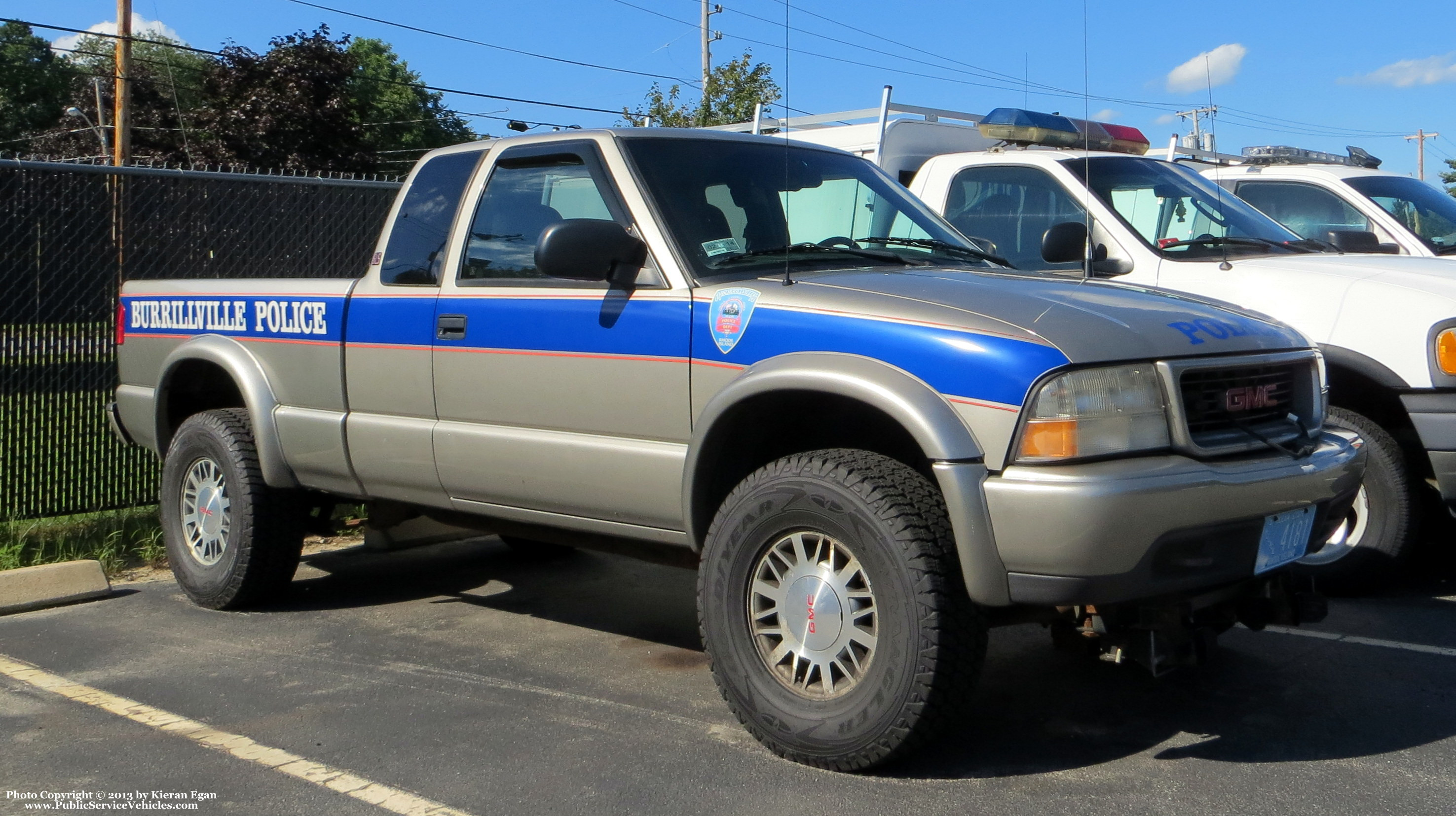 A photo  of Burrillville Police
            Cruiser 4181, a 1998-2003 GMC Sonoma             taken by Kieran Egan