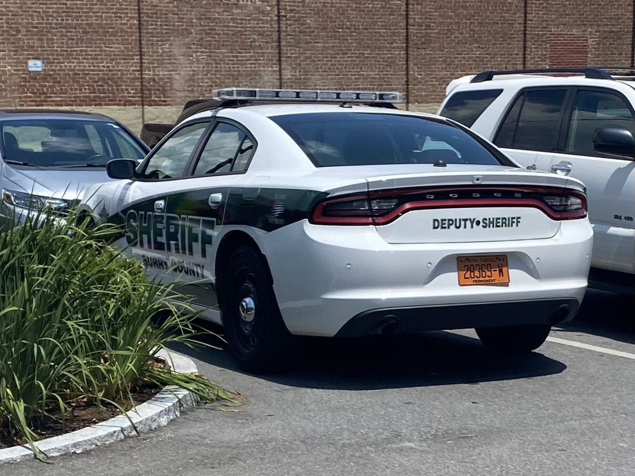 A photo  of Surry County Sheriff
            Cruiser 120, a 2019 Dodge Charger             taken by @riemergencyvehicles