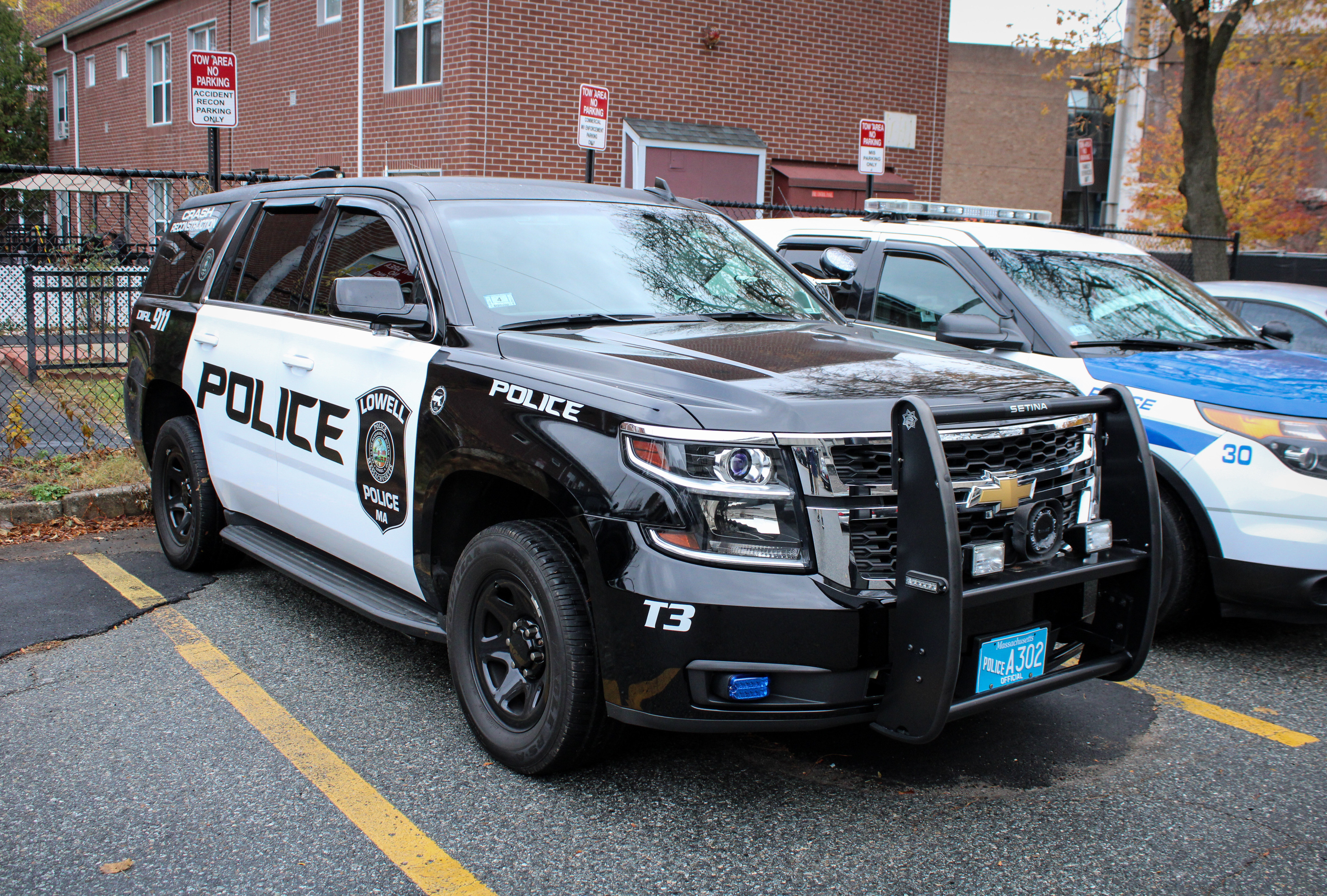 A photo  of Lowell Police
            Traffic 3, a 2016 Chevrolet Tahoe             taken by Nicholas You