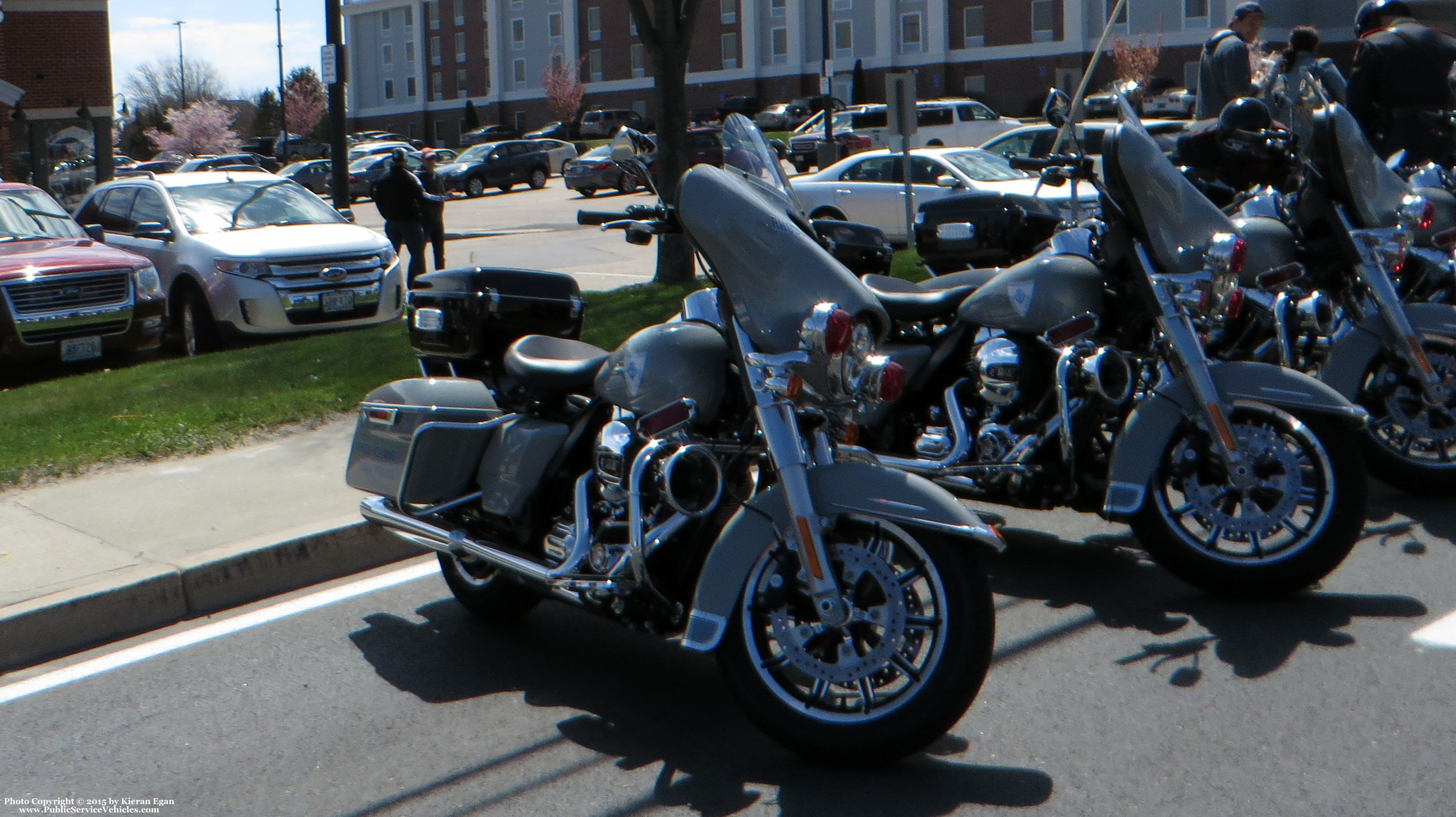 A photo  of Rhode Island State Police
            Motorcycle 1, a 2011-2015 Harley-Davidson Electra Glide             taken by Kieran Egan