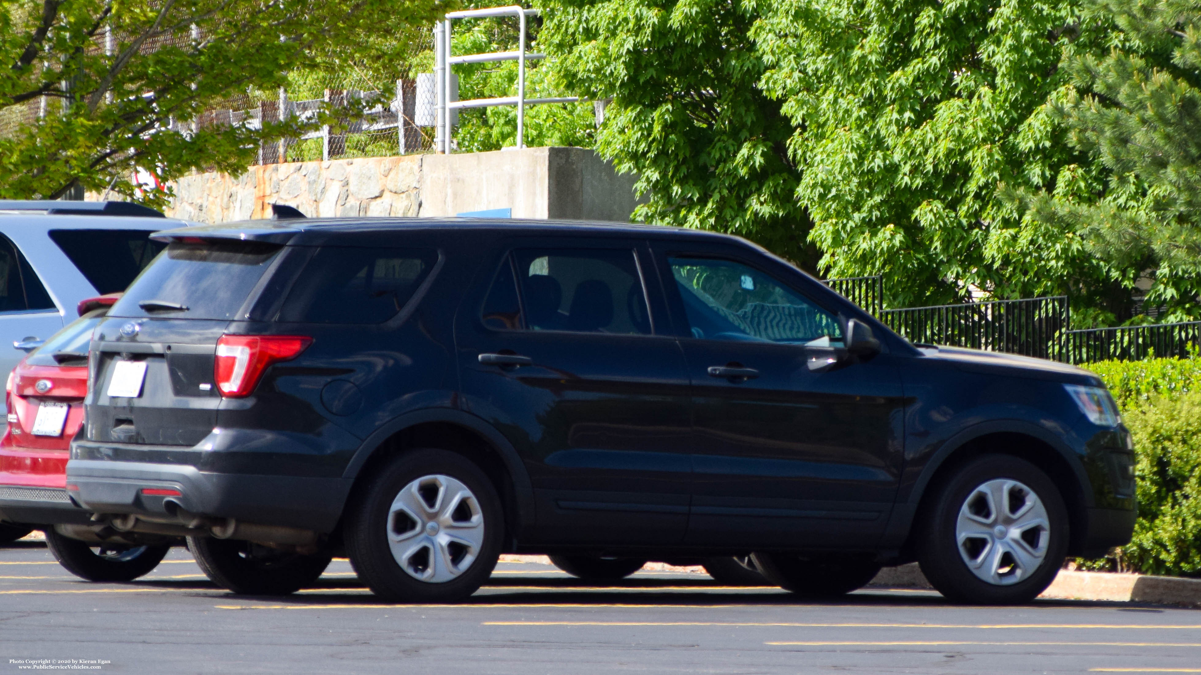 A photo  of Rhode Island State Police
            Unmarked Unit, a 2016-2019 Ford Police Interceptor Utility             taken by Kieran Egan