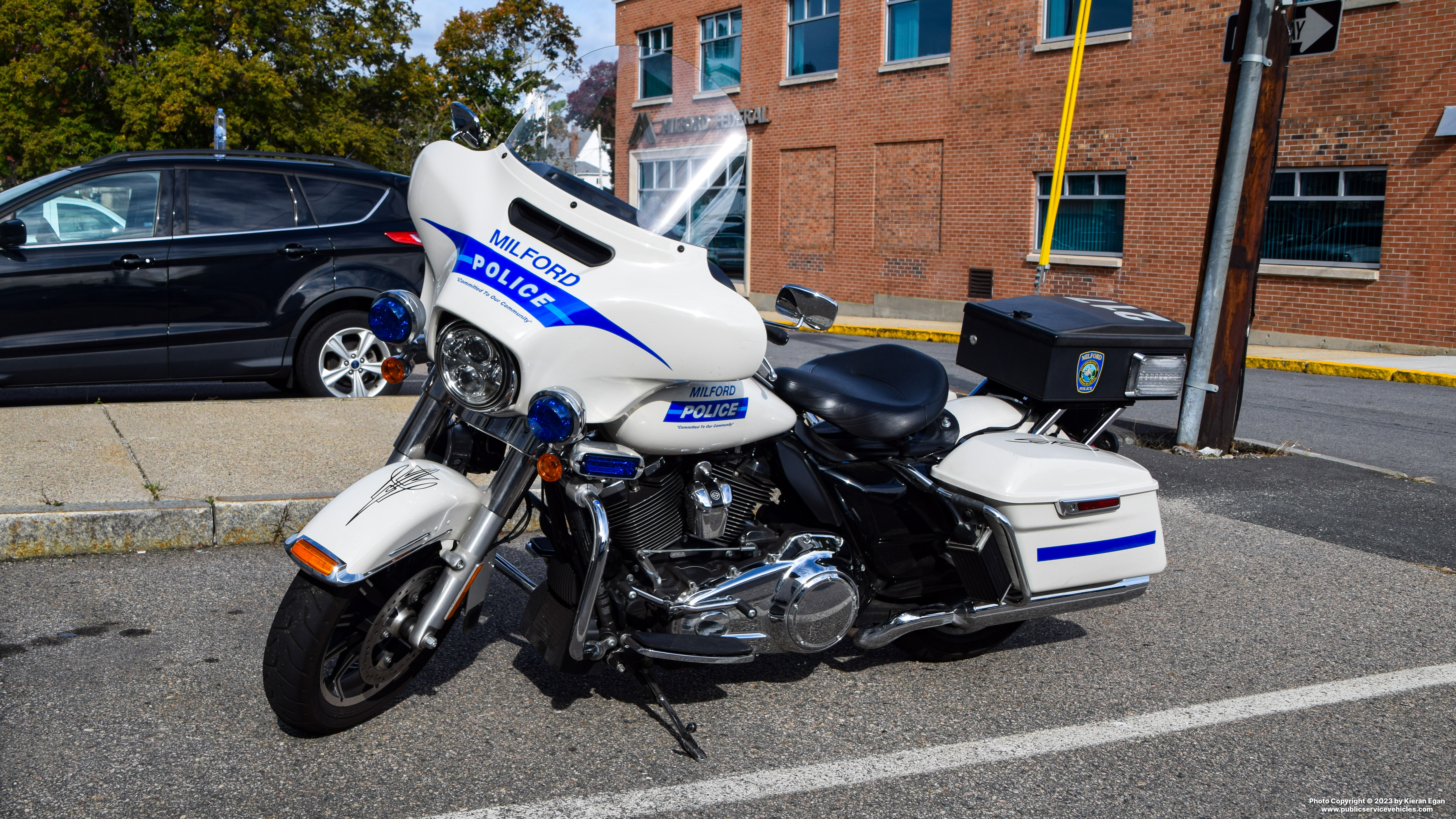 A photo  of Milford Police
            Motorcycle 217, a 2000-2019 Harley-Davidson Electra Glide             taken by Kieran Egan