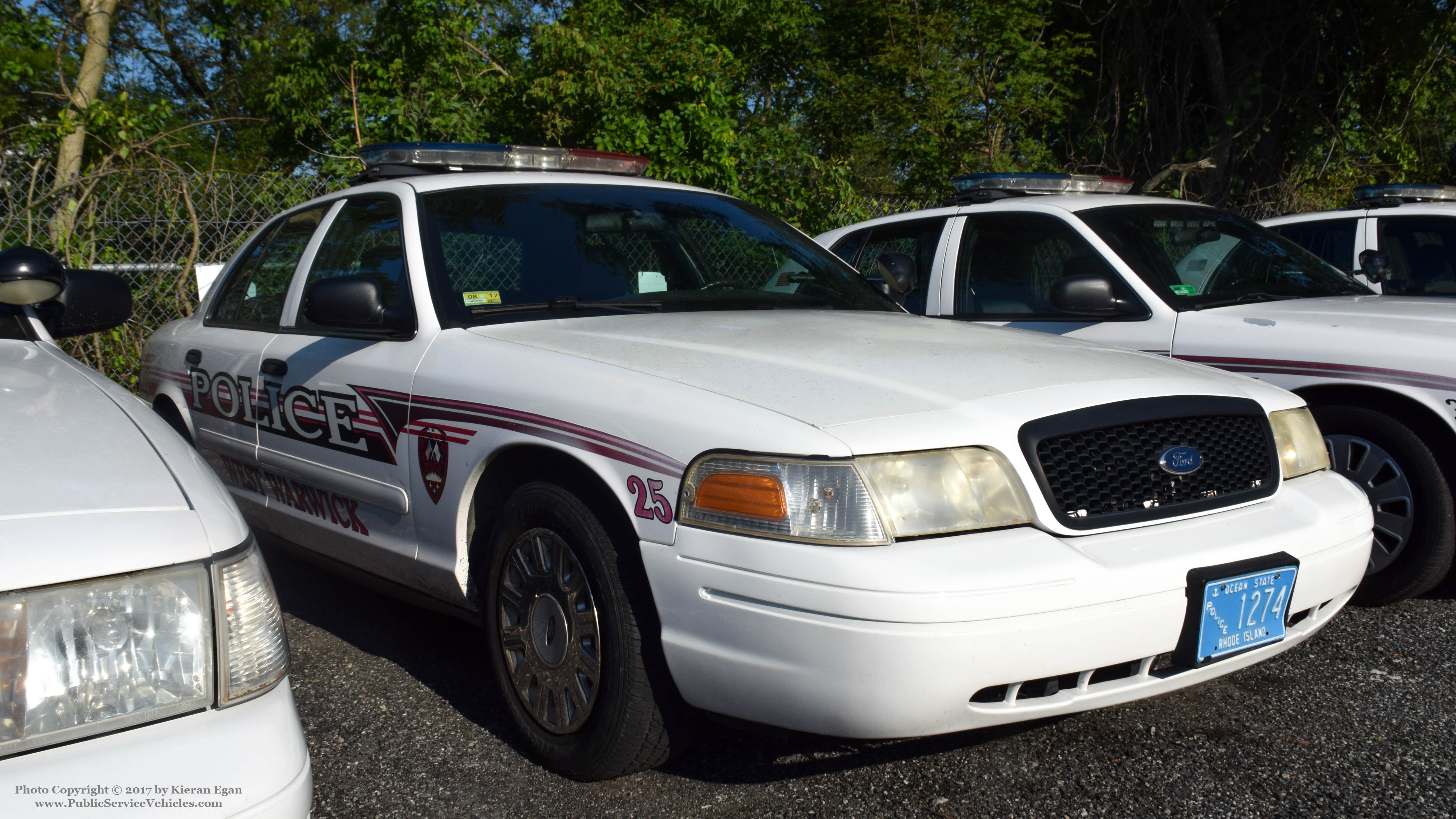 A photo  of West Warwick Police
            Car 25, a 2003 Ford Crown Victoria Police Interceptor             taken by Kieran Egan